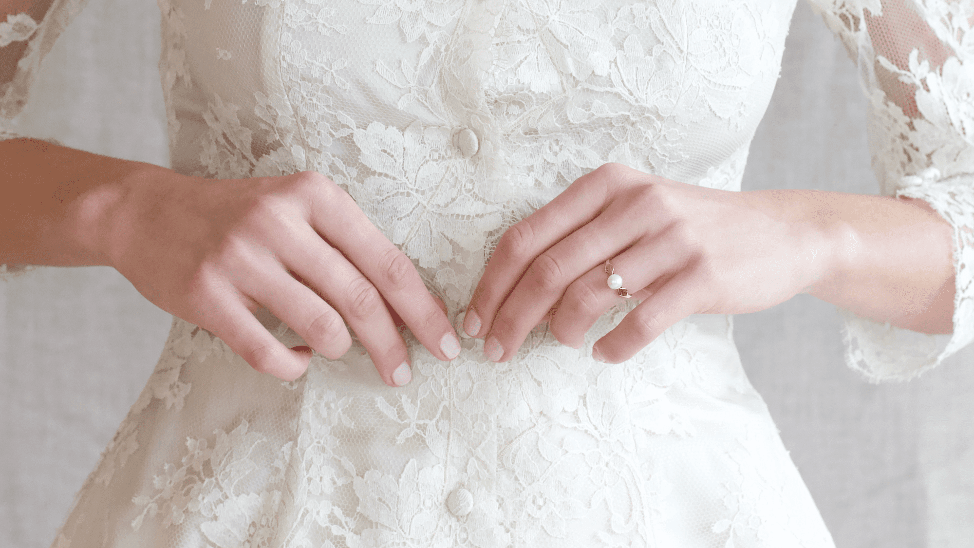La bague de fiançailles à travers les âges