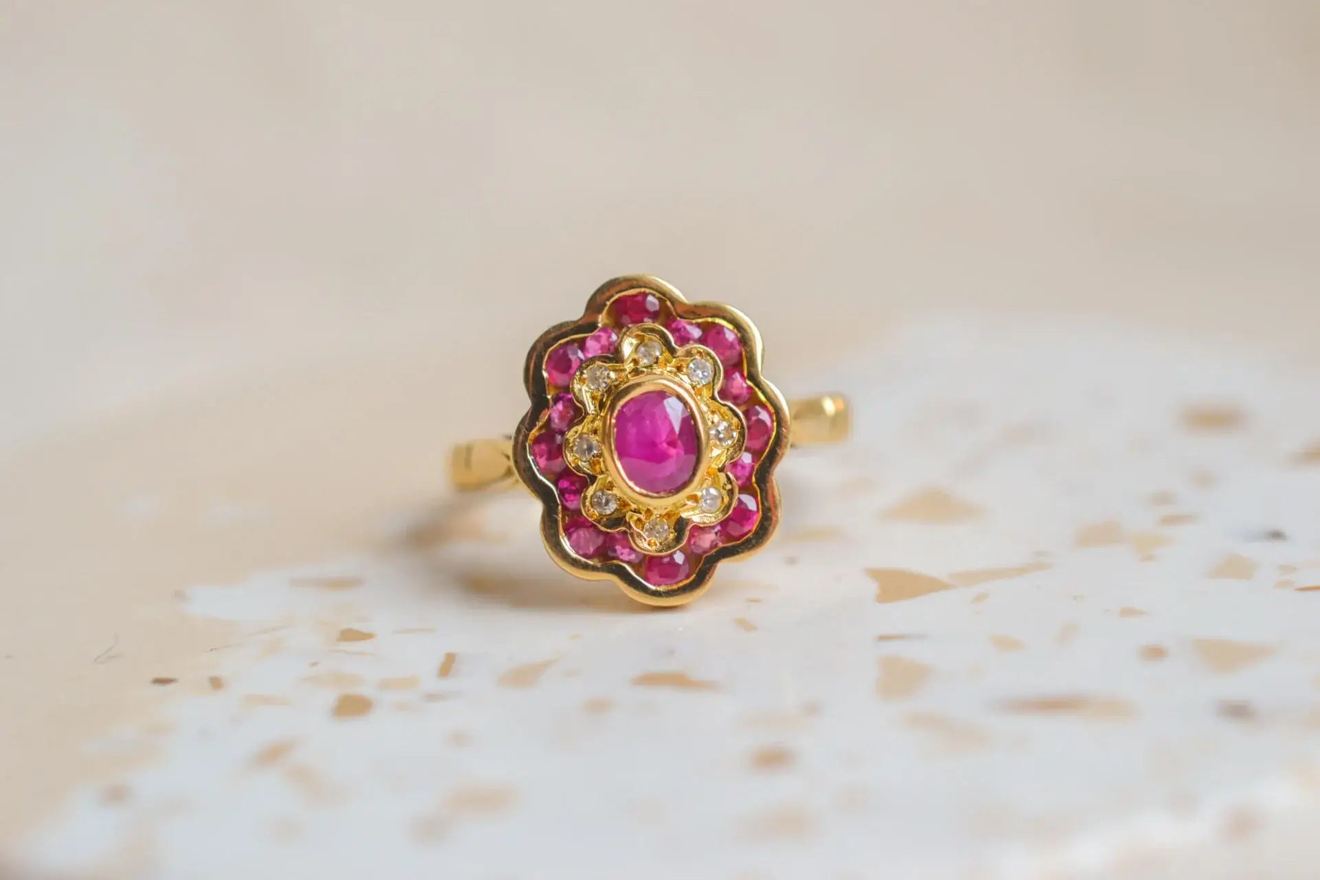 Bague en Rubis : L'éclat éternel du joyau rouge