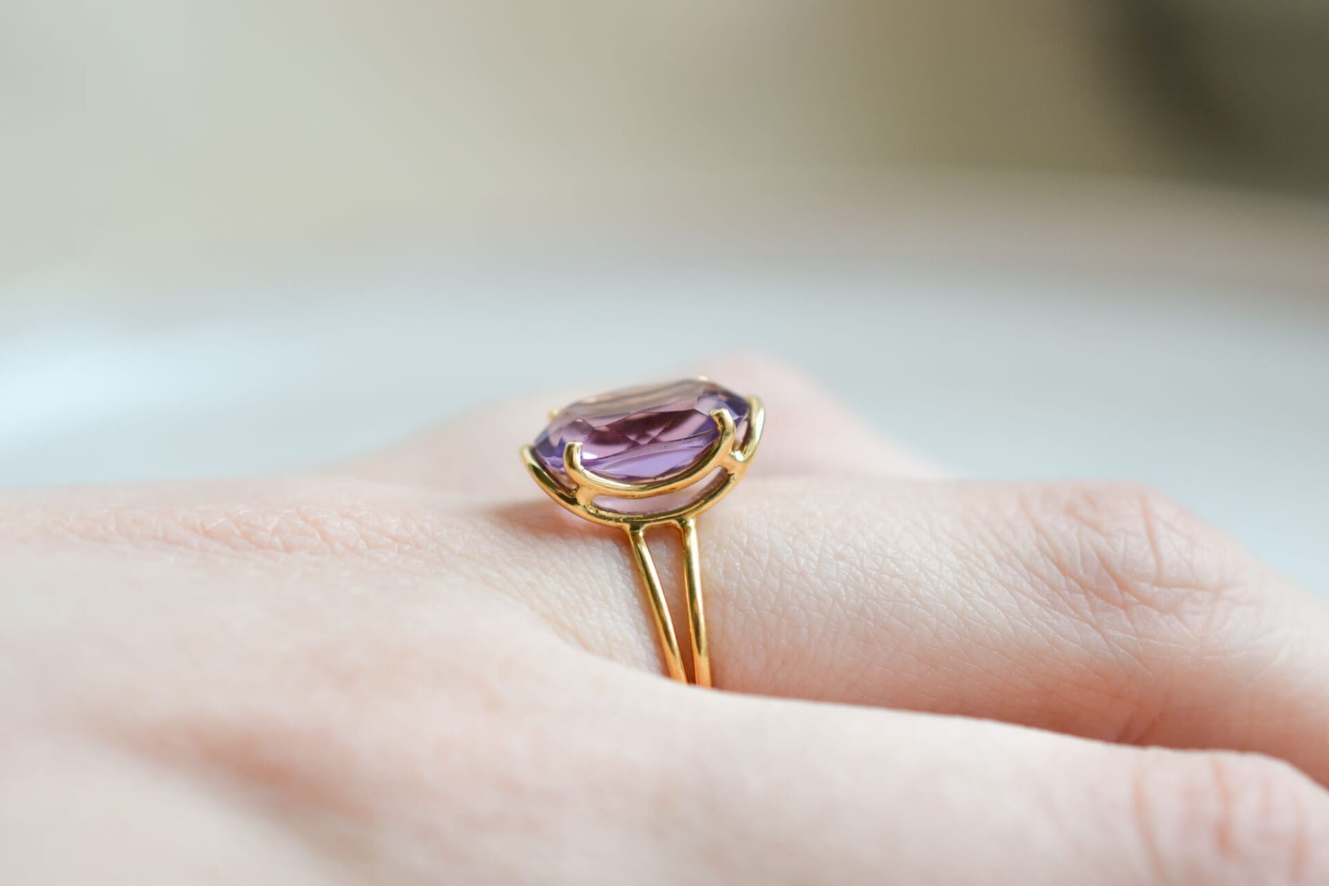 Bague Améthyste sertie griffes