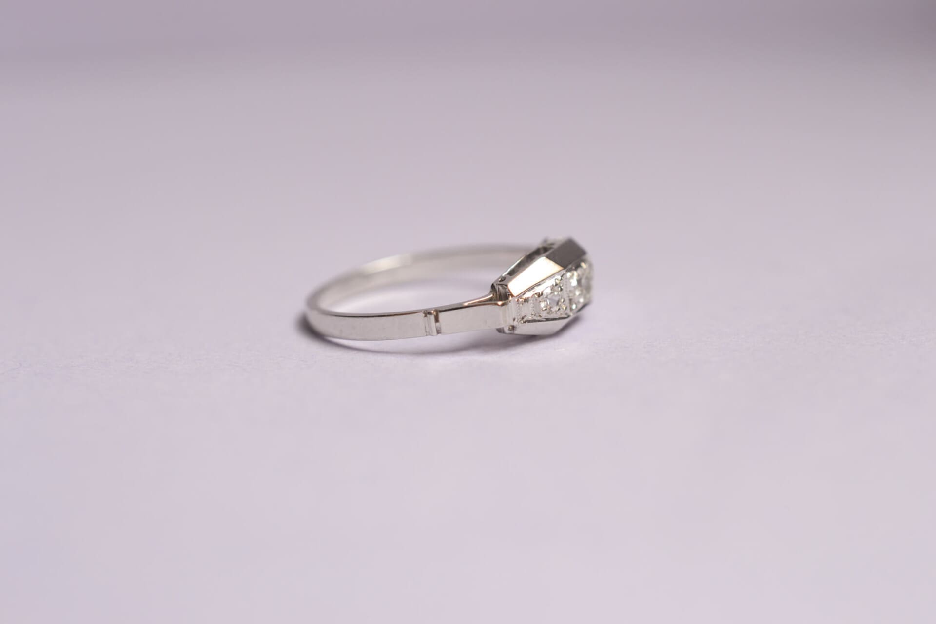 Bague Art Déco pierres blanches