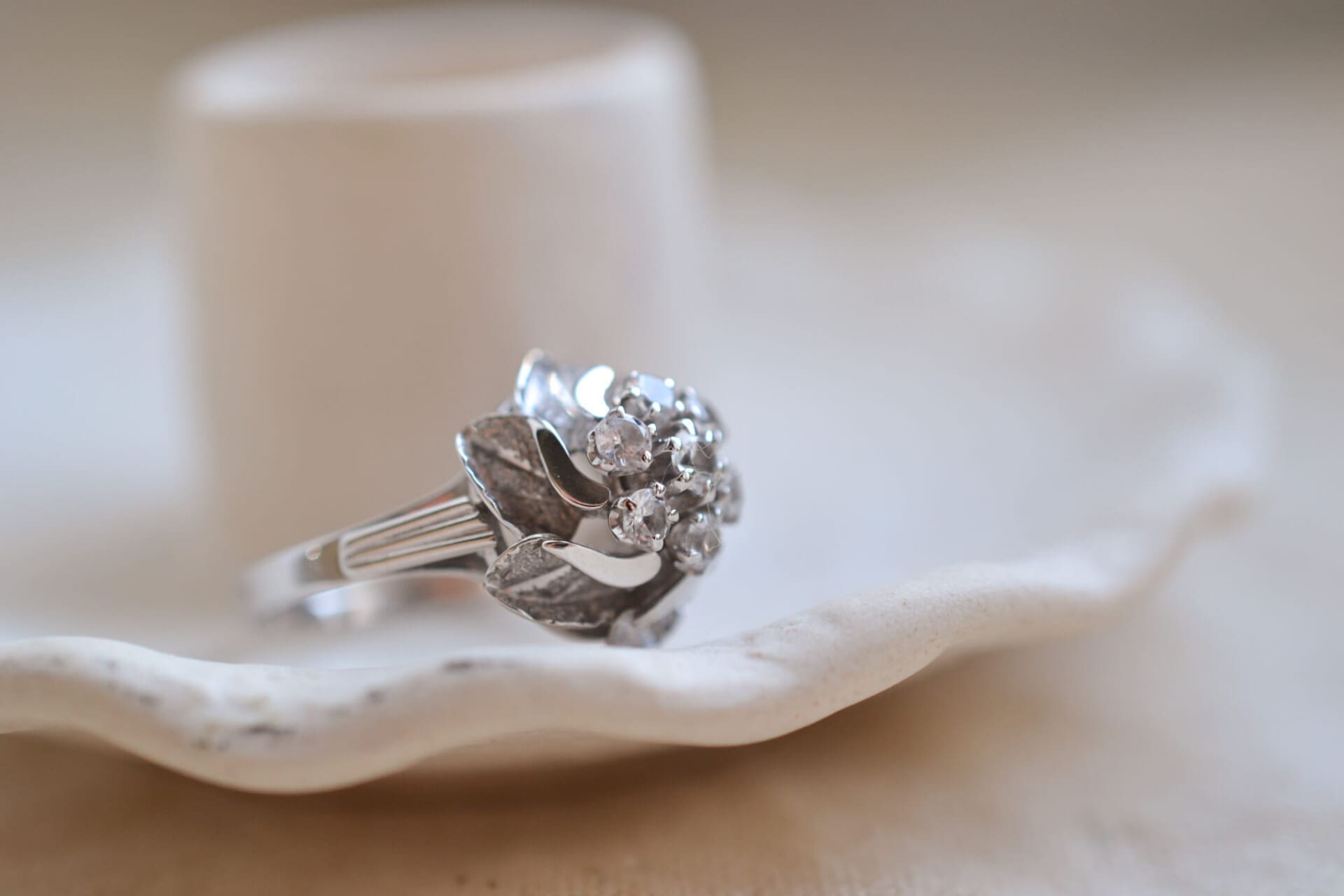 Bague Marguerite tourbillon Or blanc