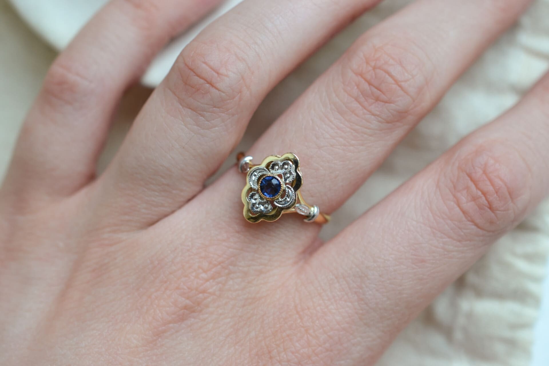 Bague Marquise 2 Ors Saphir