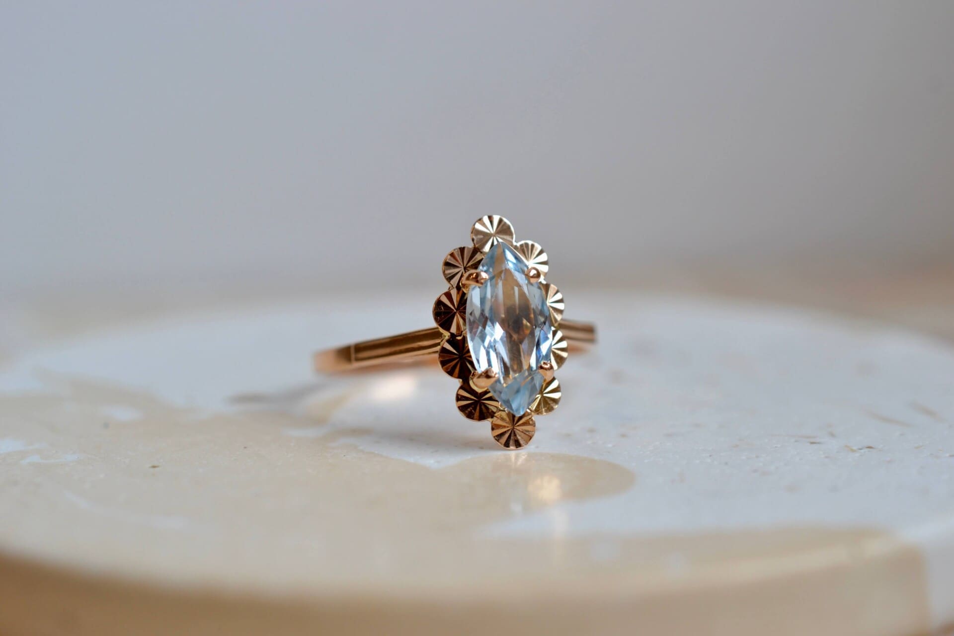 Bague Marquise Aigue-Marine