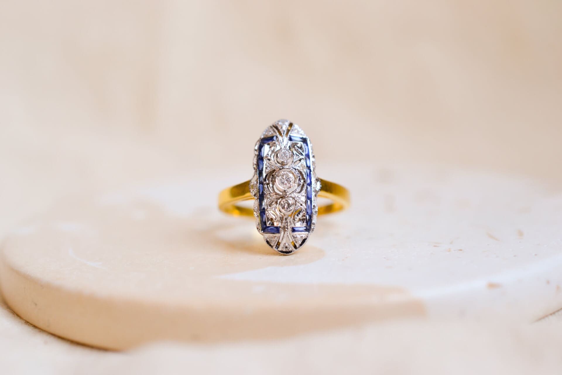 Bague Navette Saphirs et Diamants 14K