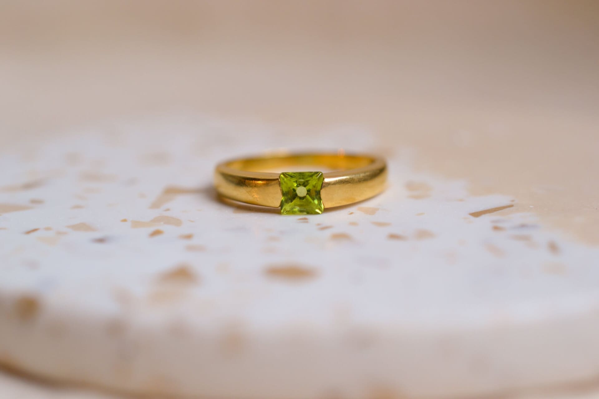 Bague Péridot carré