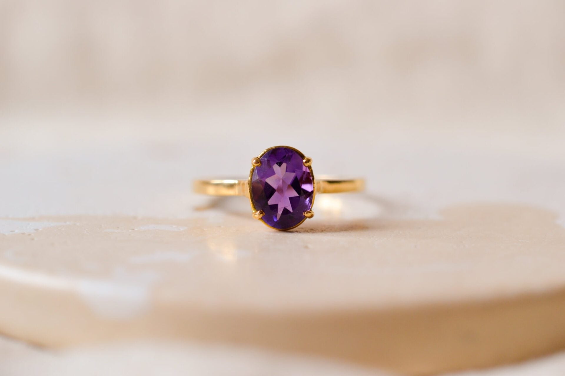 Bague Améthyste solitaire