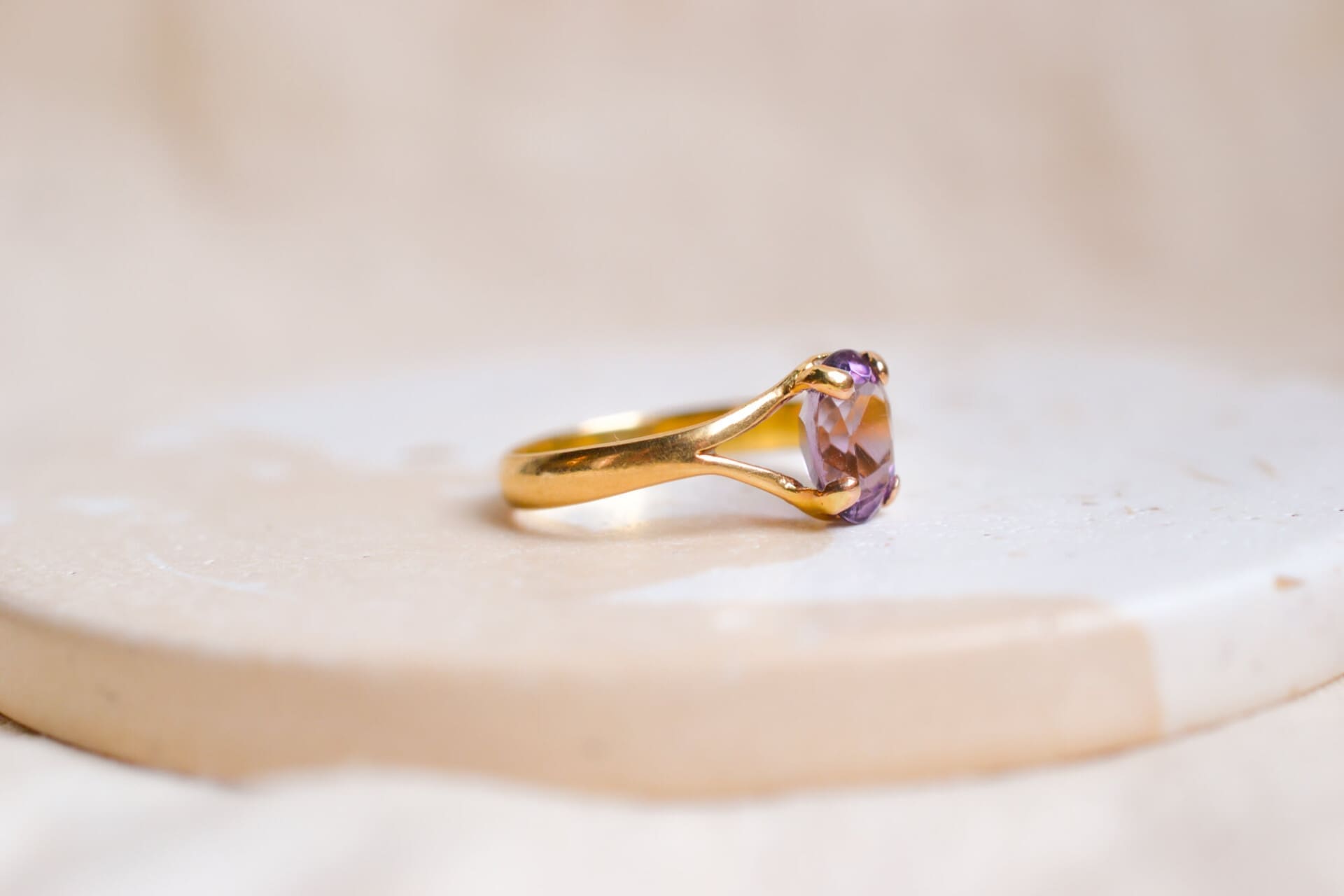 Bague Améthyste ovale
