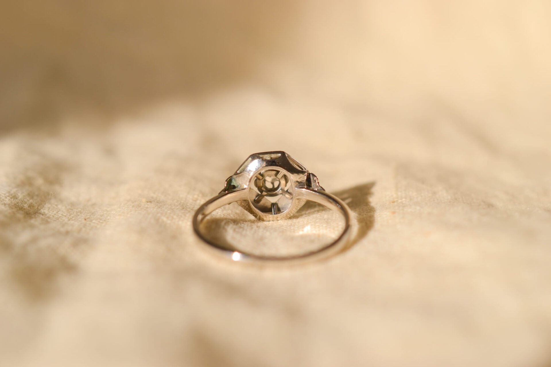 Bague Art Déco plateau octogonal Oxyde