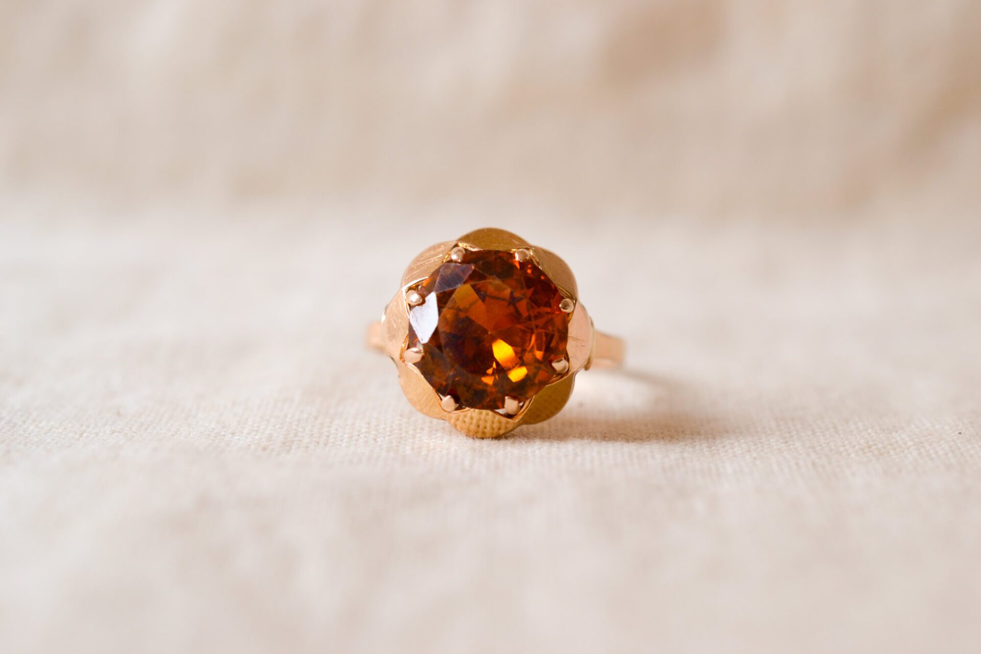 Bague Saphir orange Verneuil