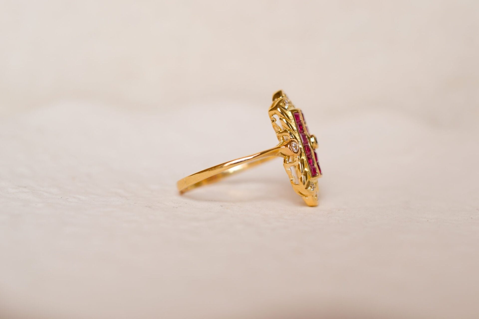 Bague Art Déco Rubis et Diamants