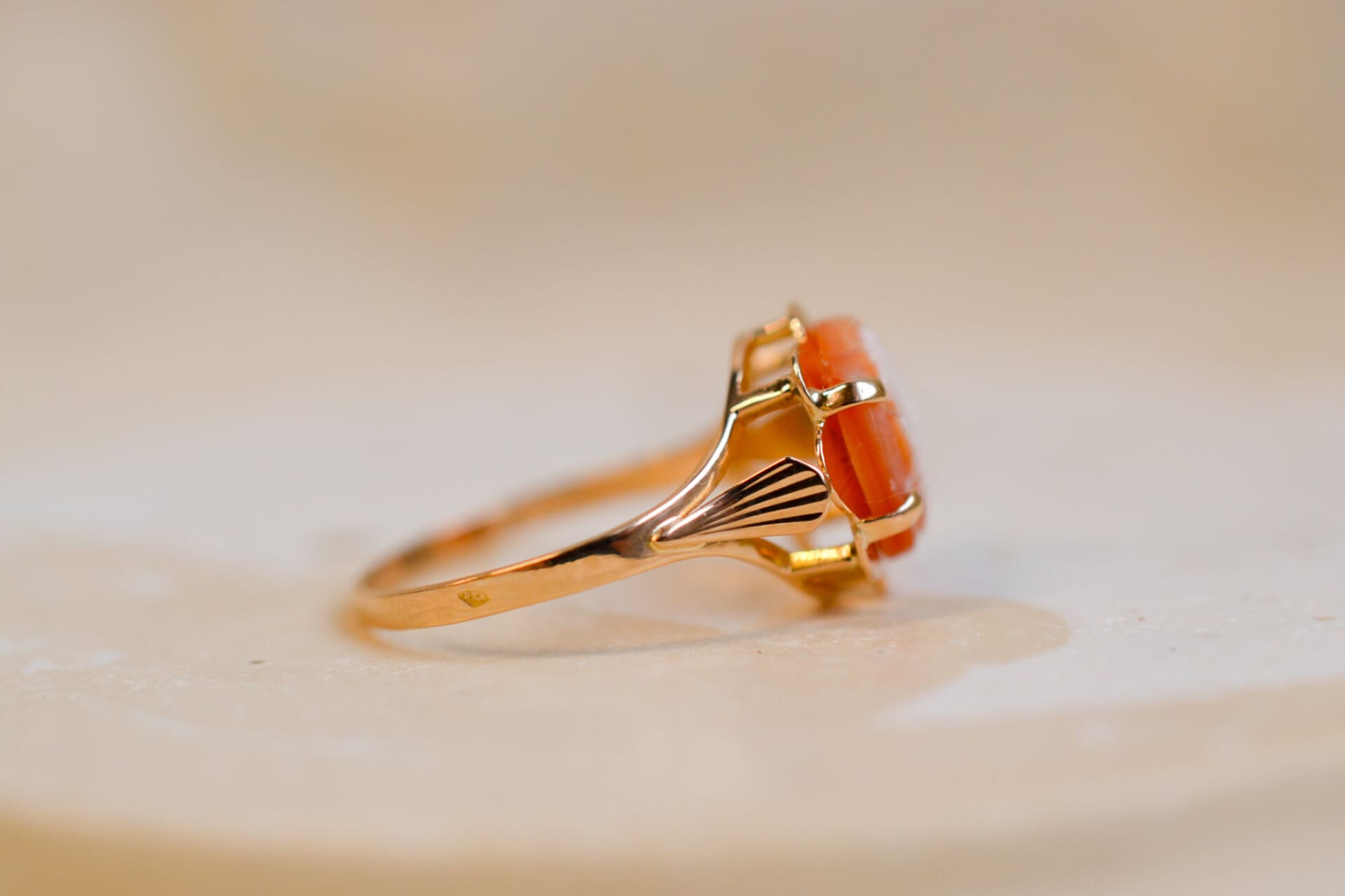 Bague Camée décor fleur