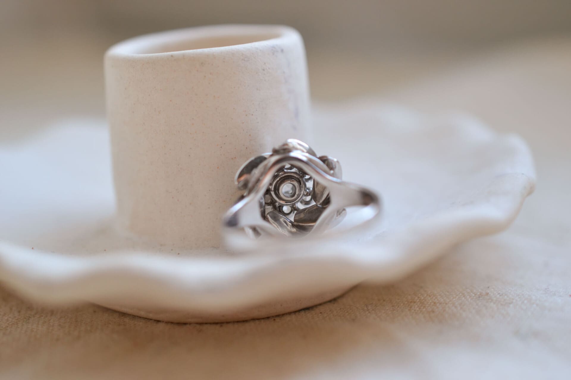Bague Marguerite tourbillon Or blanc