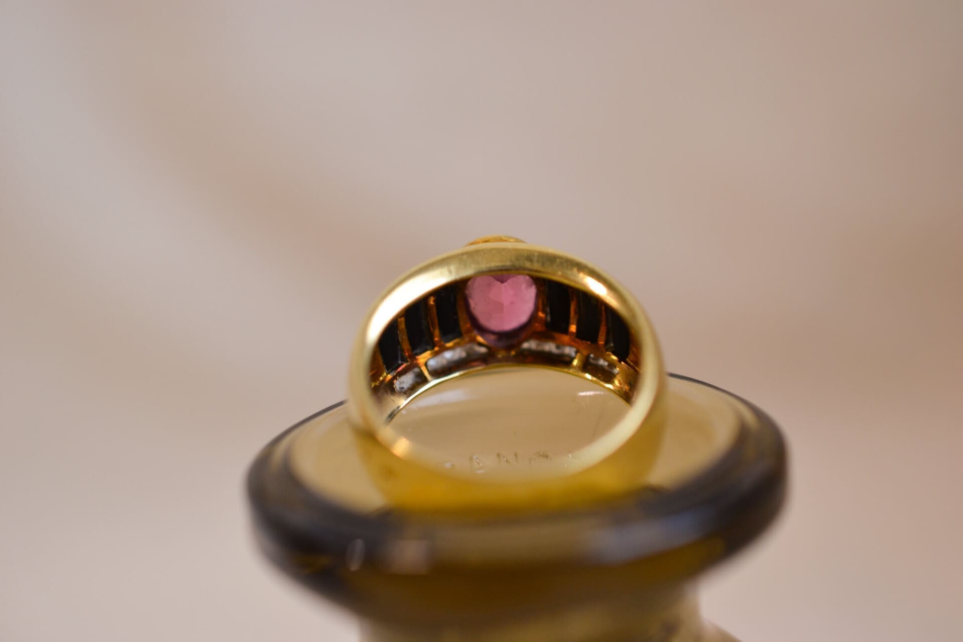 Bague bandeau Tourmaline, Onyx et Diamants