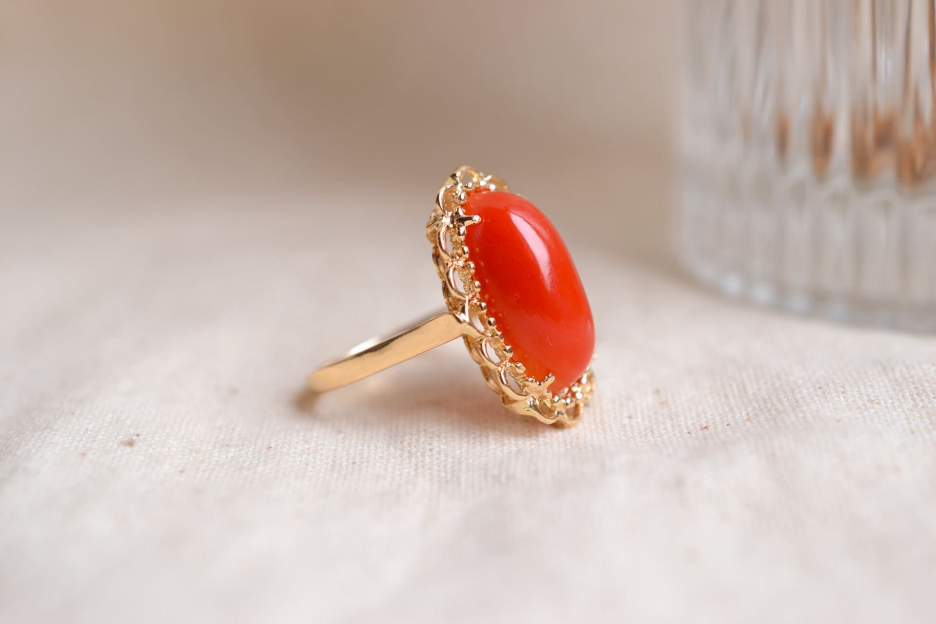 Bague cabochon Corail oval