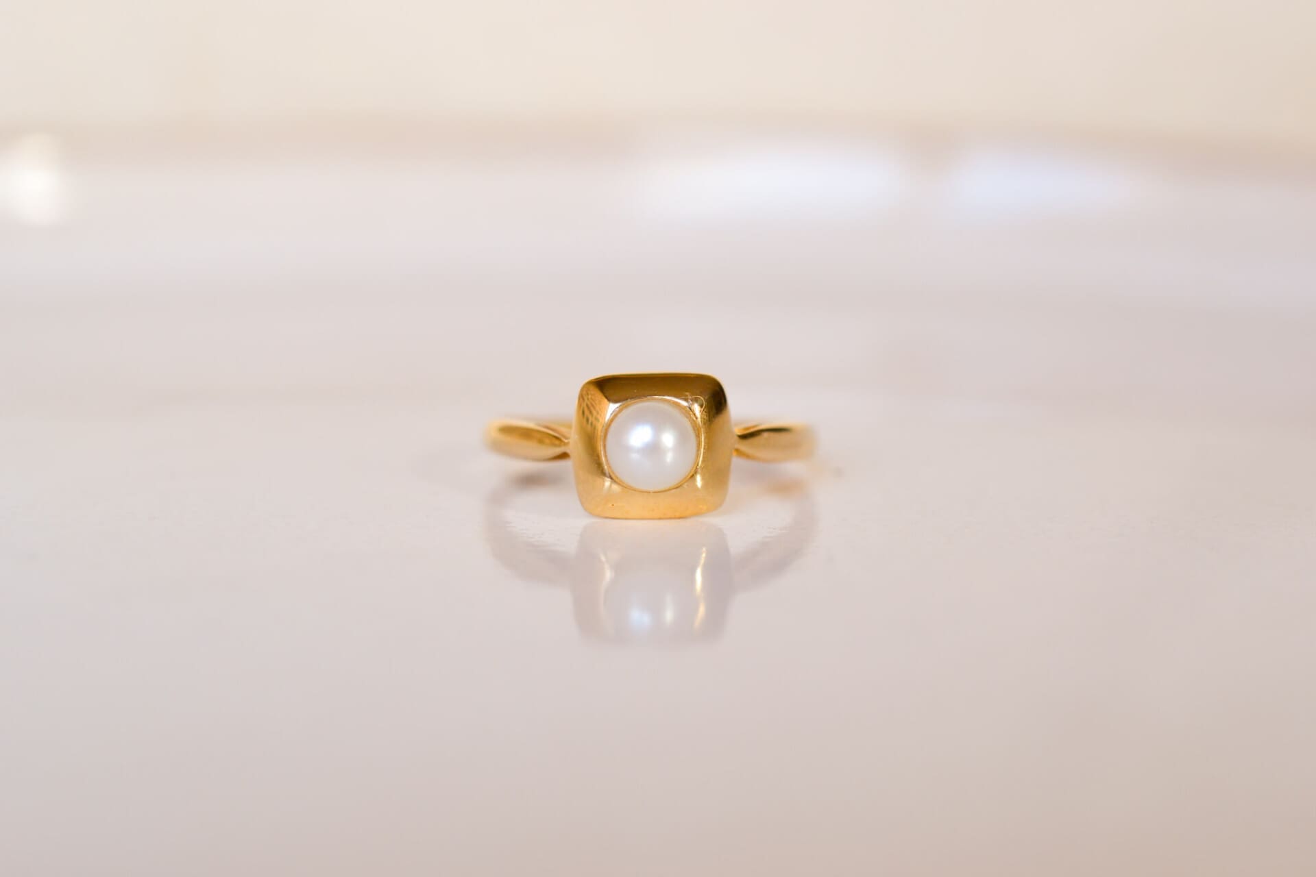 Bague carrée Perle