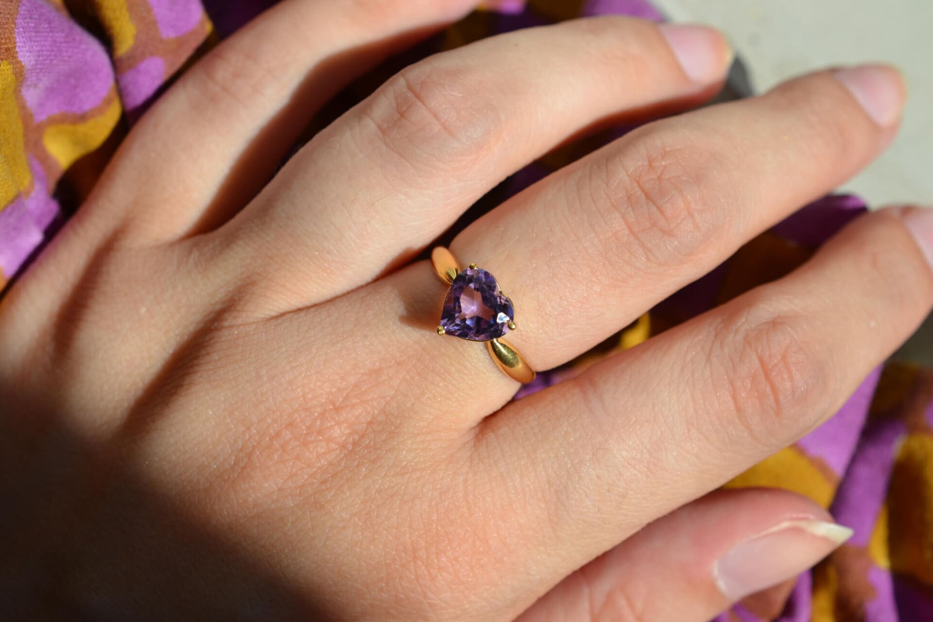 Bague coeur pierre violette