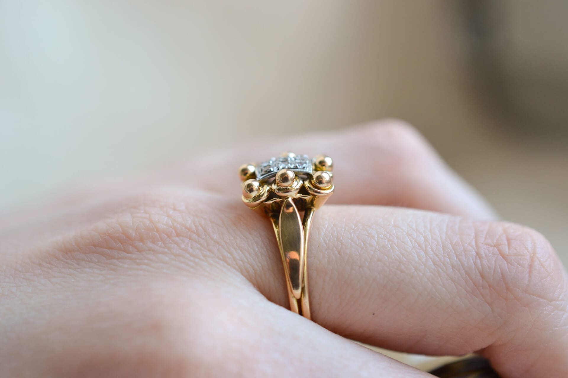 Bague damier et billes