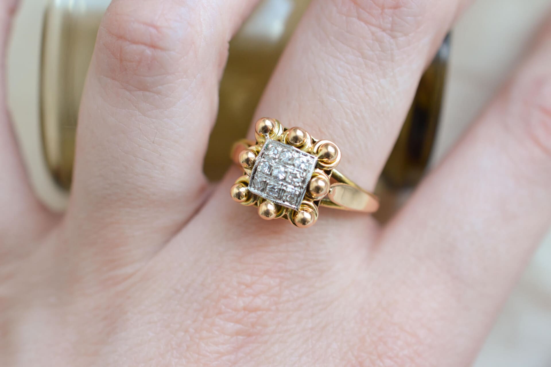 Bague damier et billes