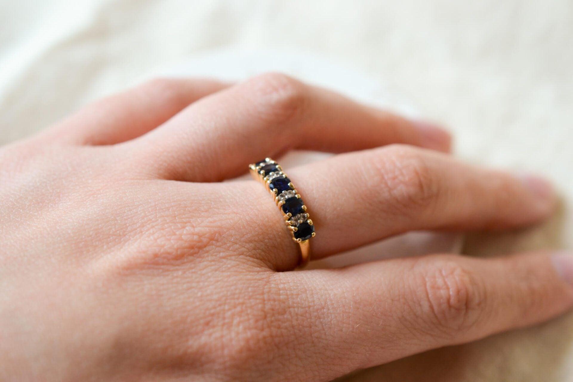 Bague Jarretière Saphirs et Diamants