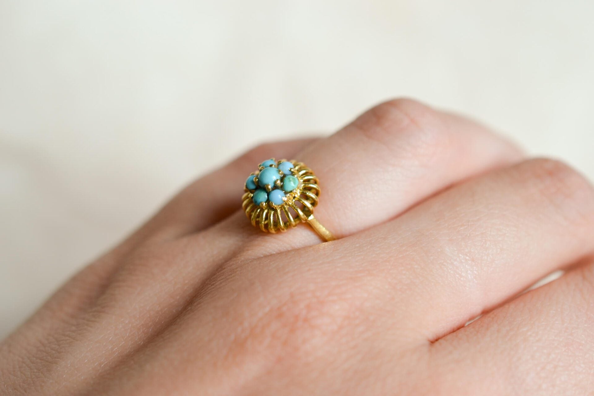 Bague fleur Turquoises panier ajouré
