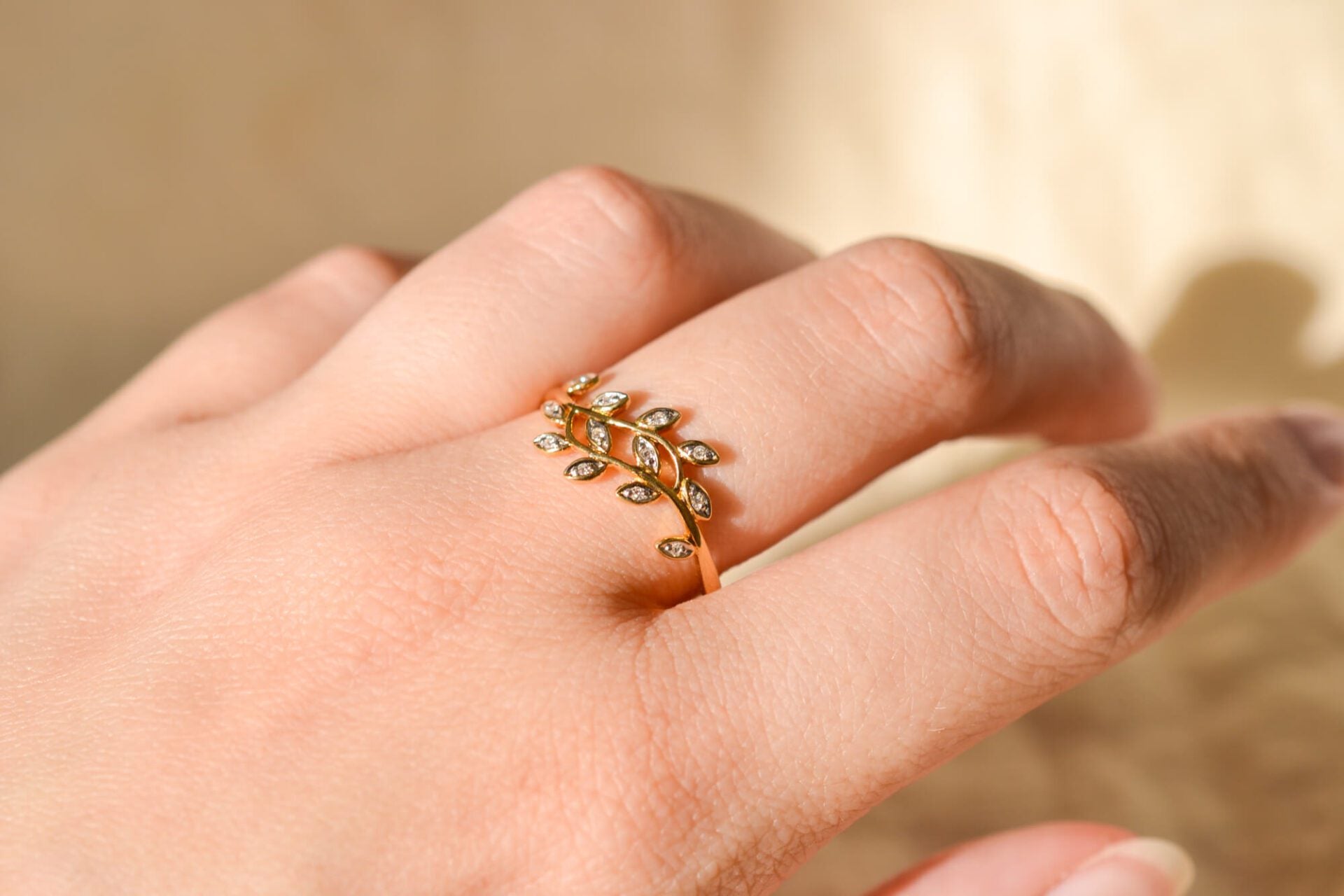 Bague feuilles Diamants