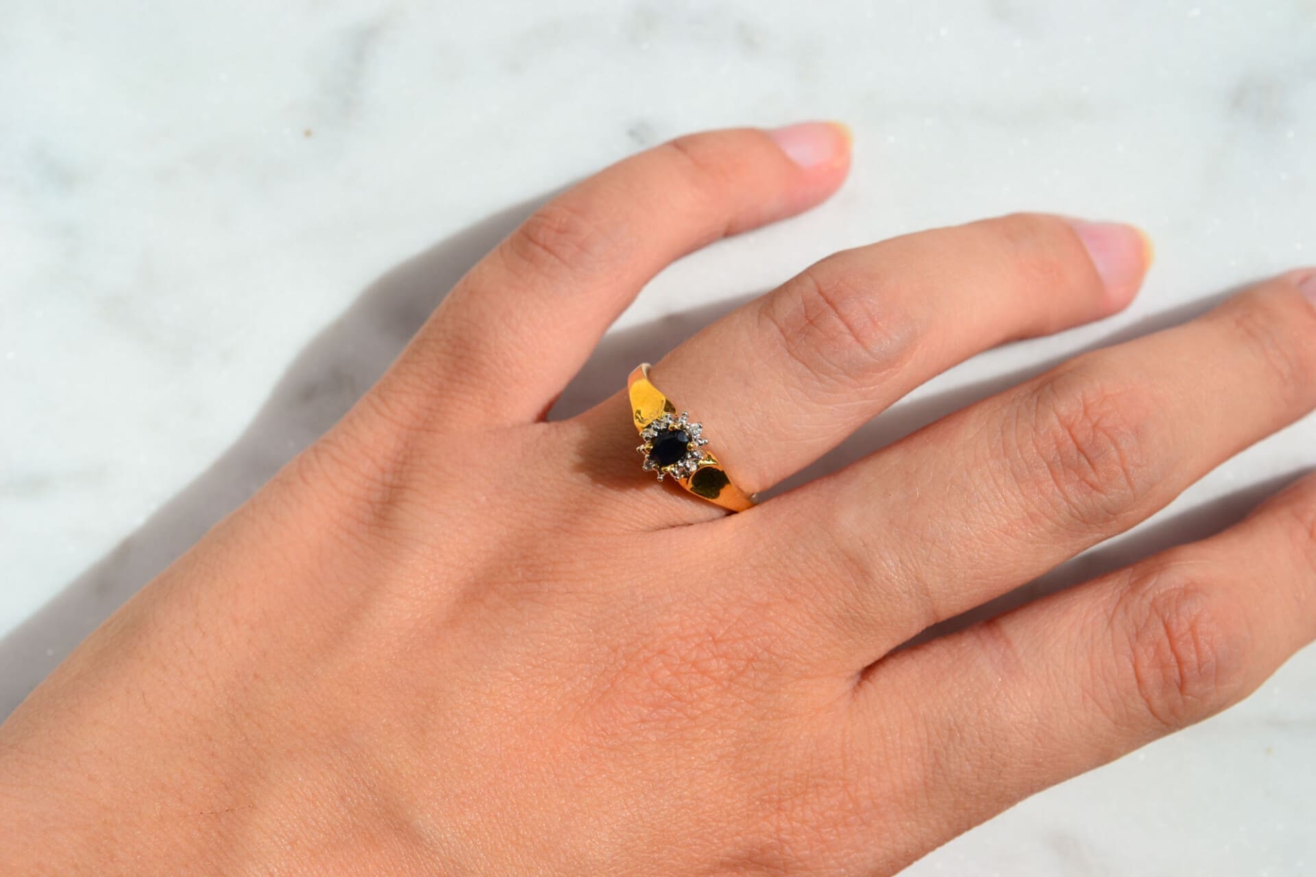 Marguerite Saphir et Diamants