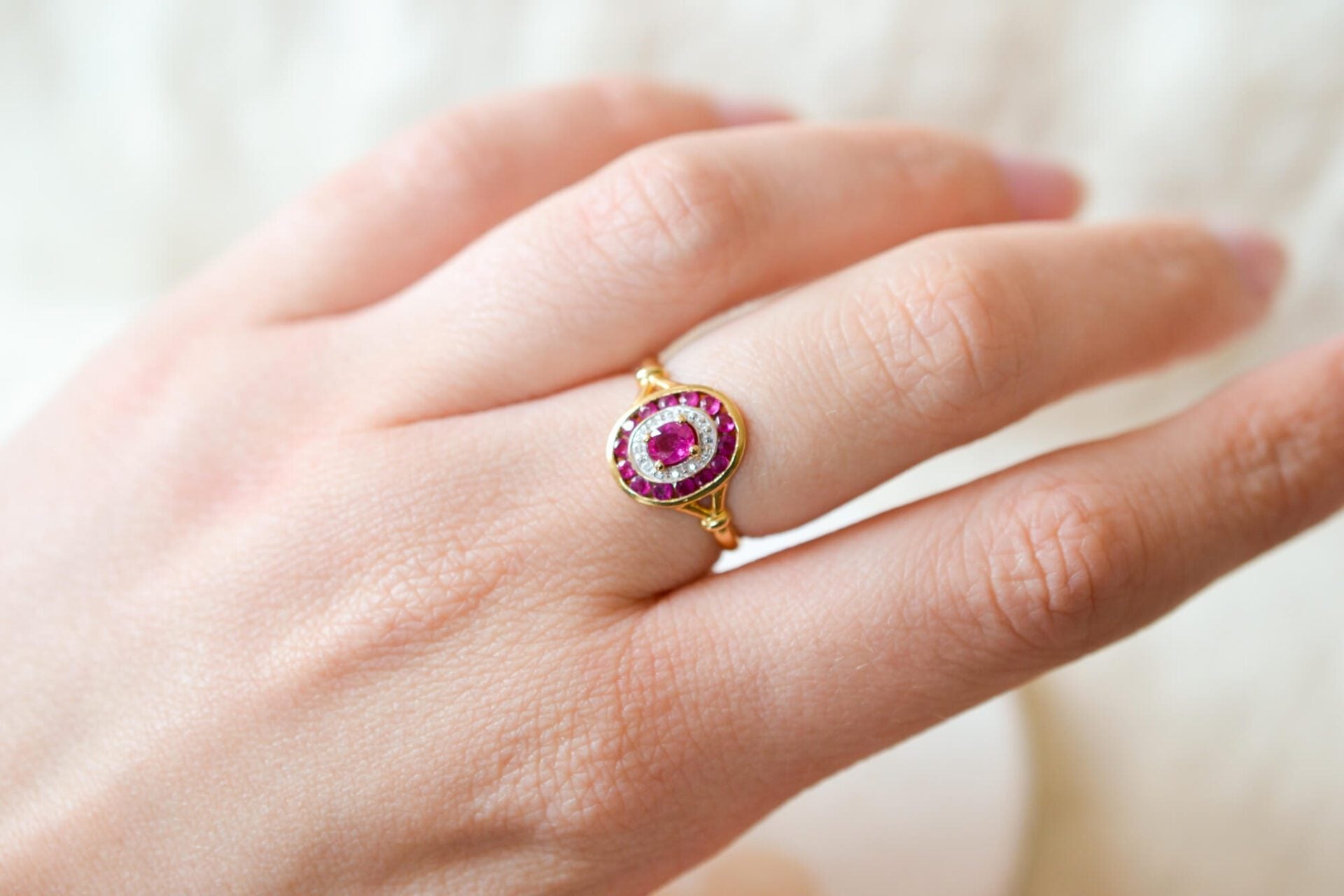 Bague ovale Rubis de synthèse 2 Ors