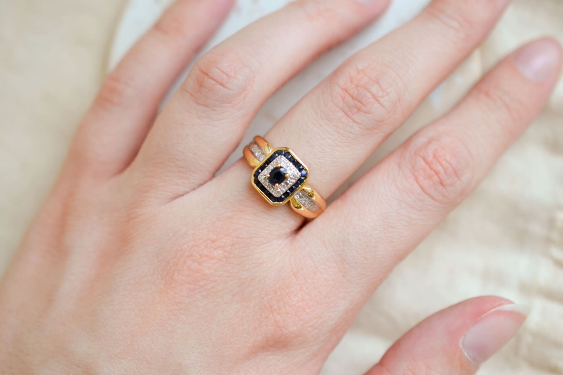 Bague Octogonale Saphirs et Diamants
