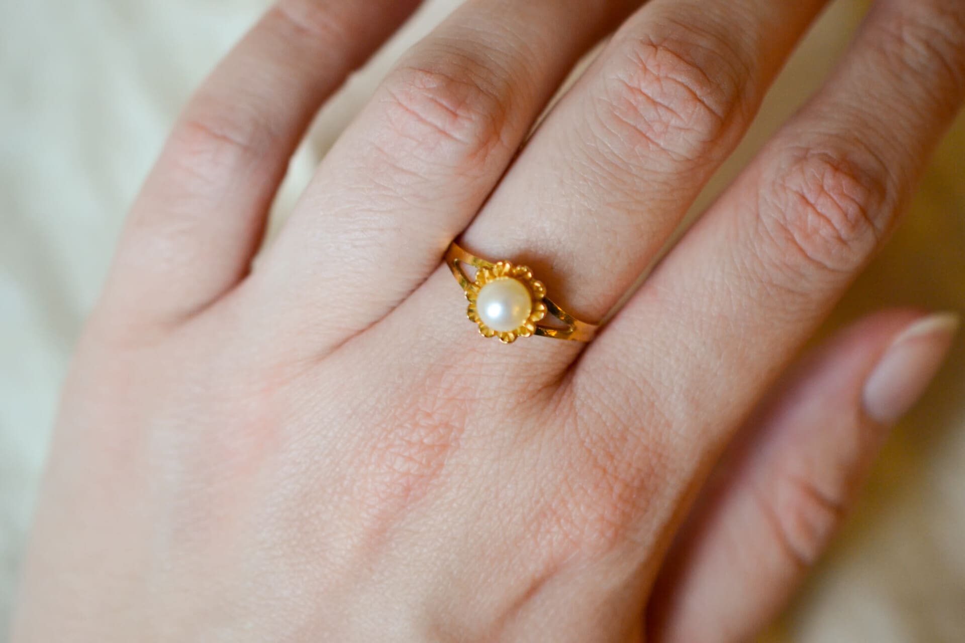 Bague fleur Perle