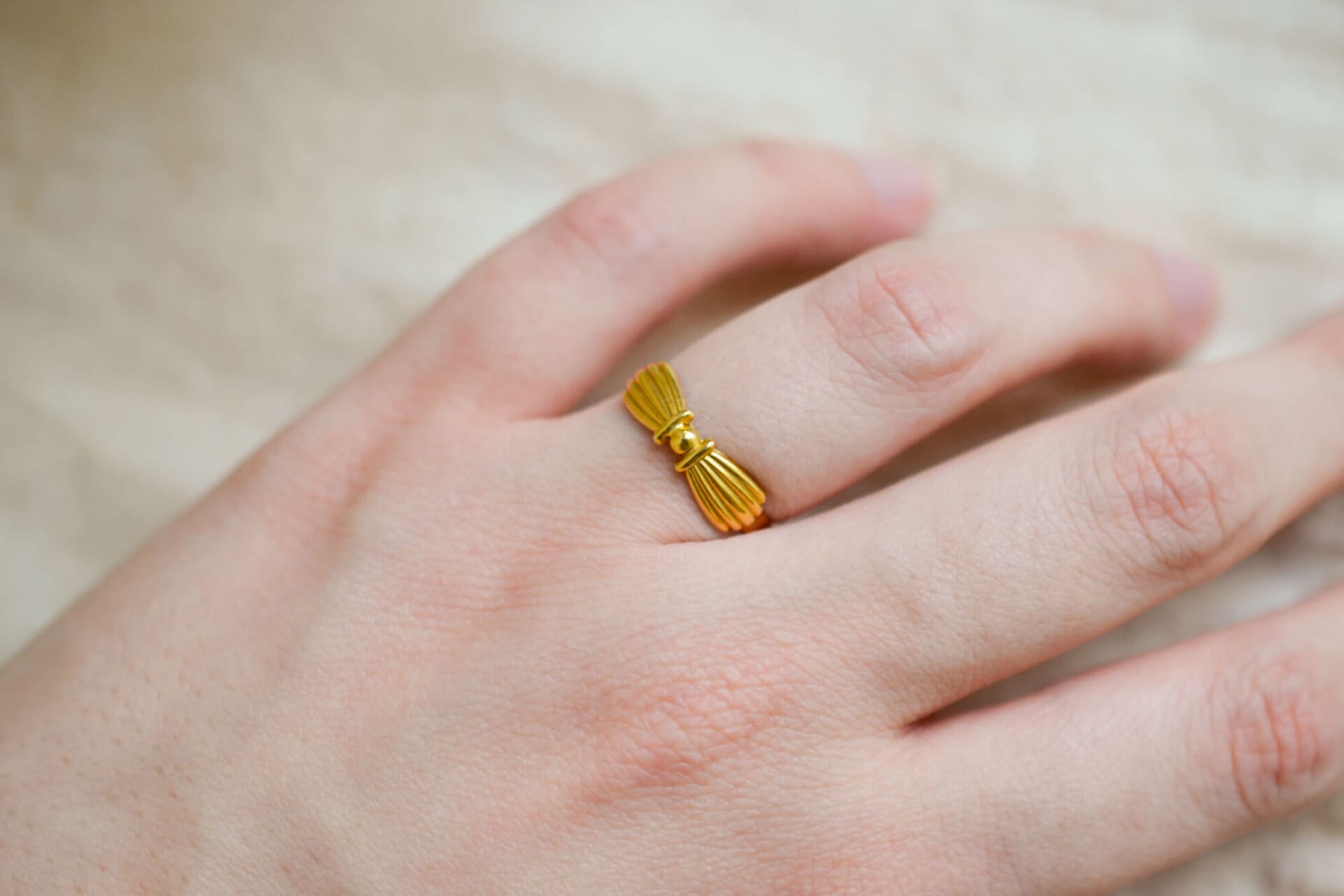 Bague noeud rainuré Or jaune
