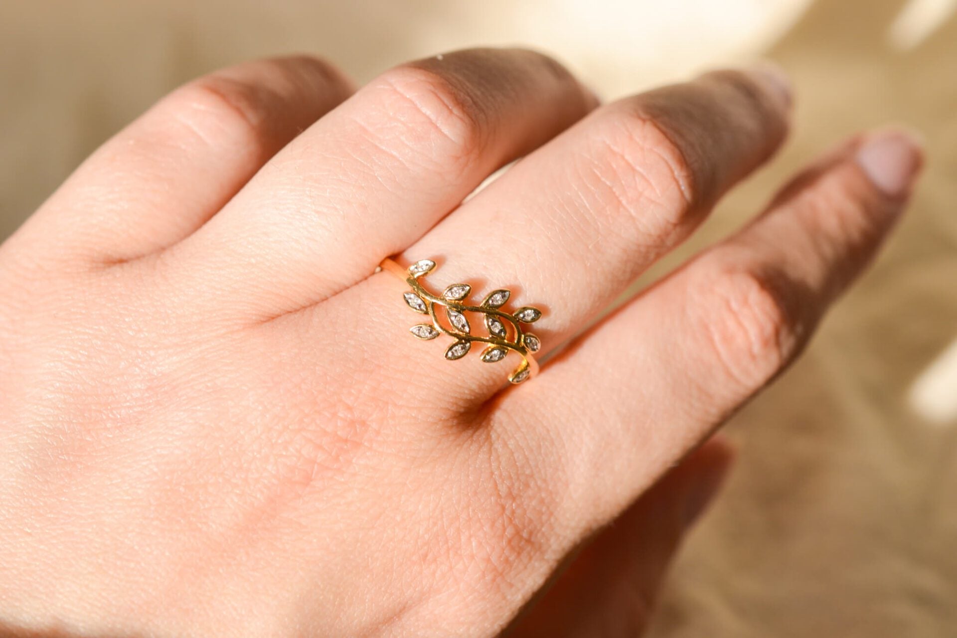 Bague feuilles Diamants