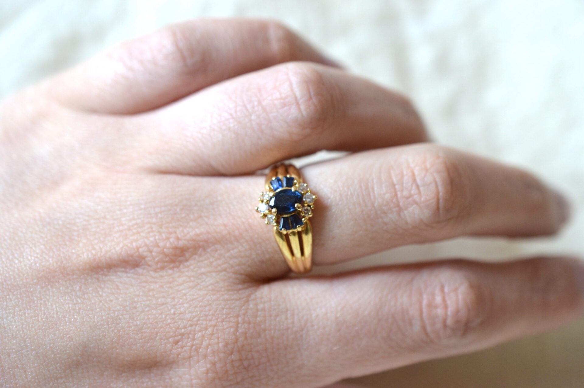 Marguerite Diamants et Saphirs