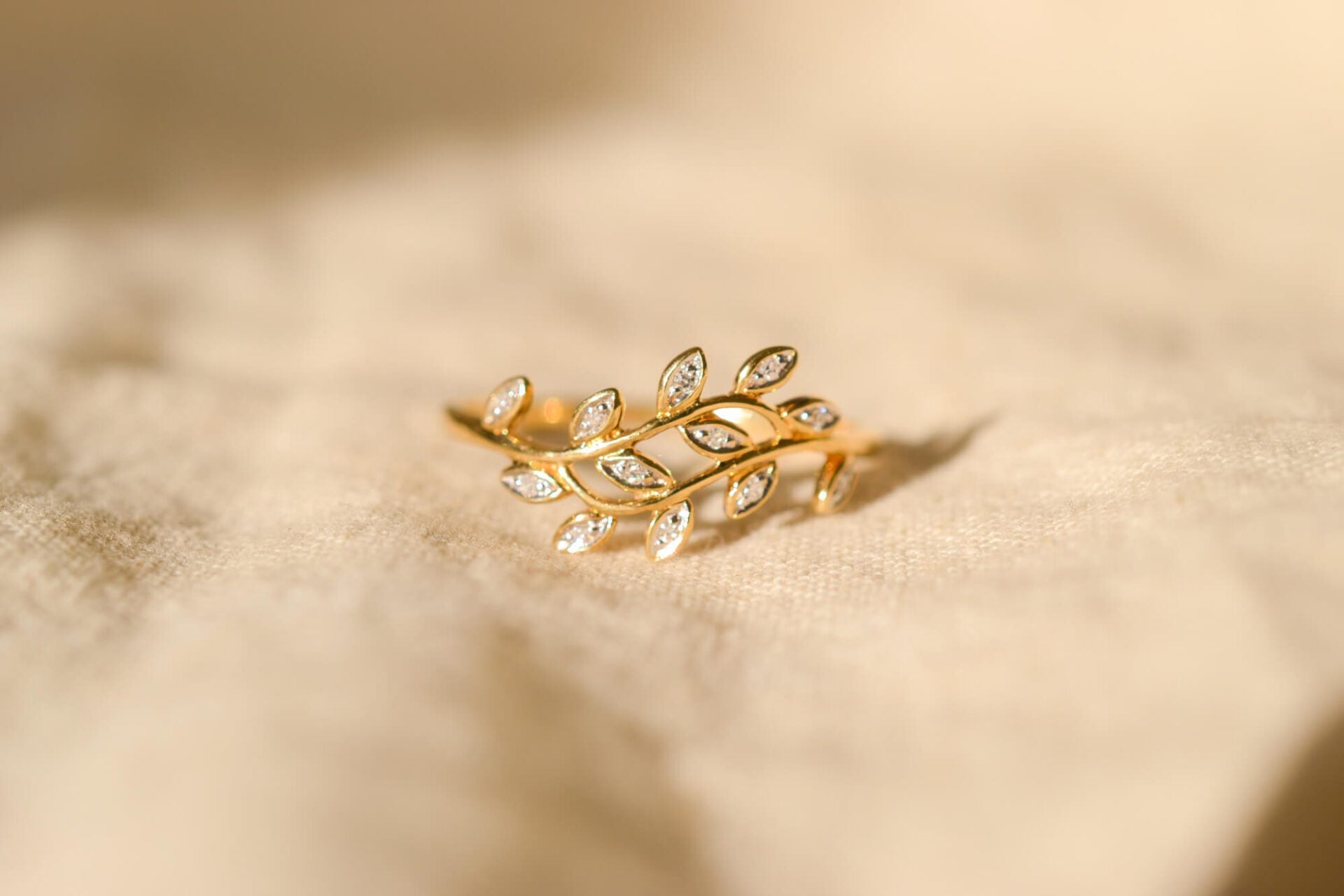 Bague feuilles Diamants