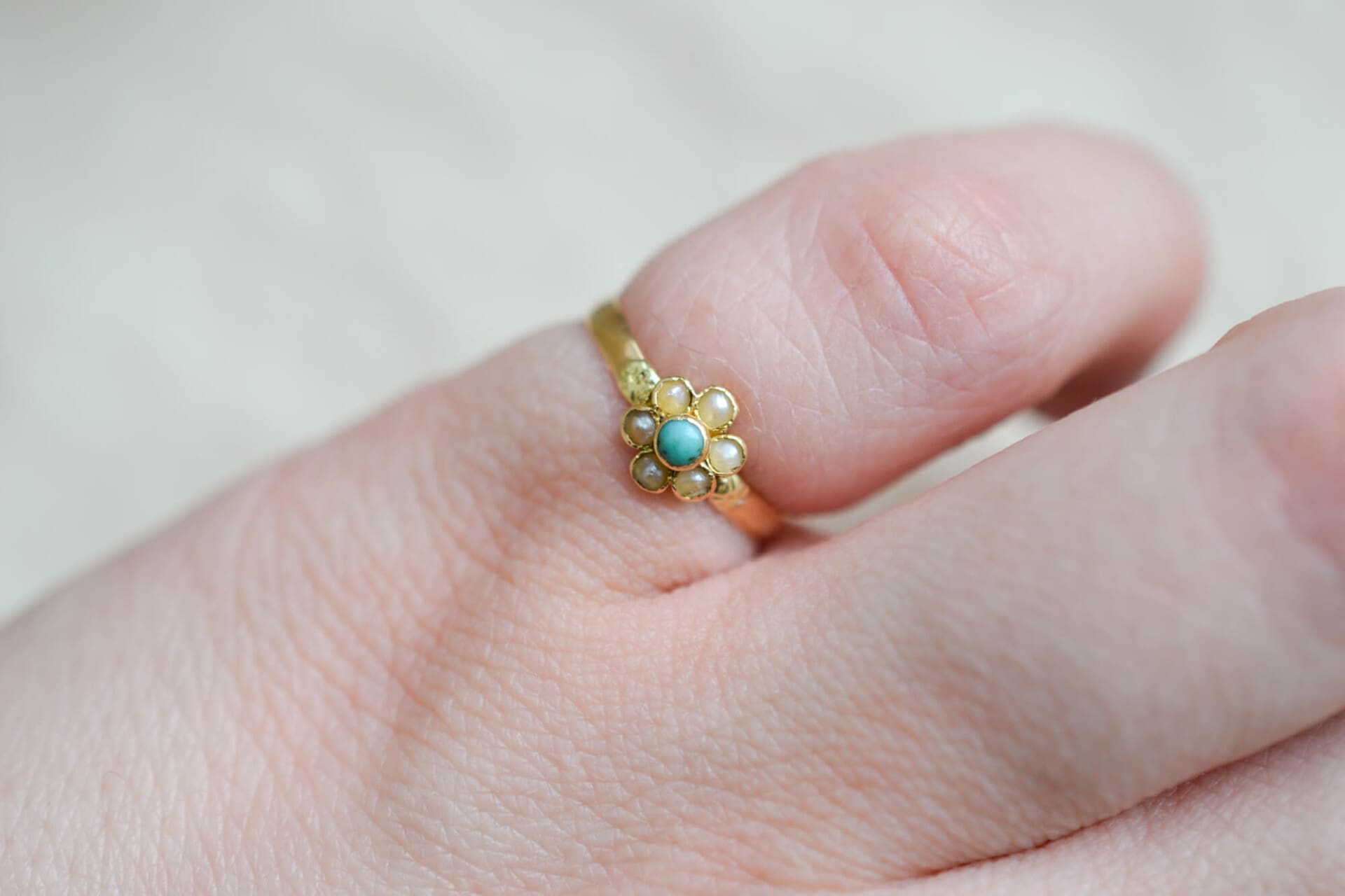 Bague fleur Turquoise et Perles