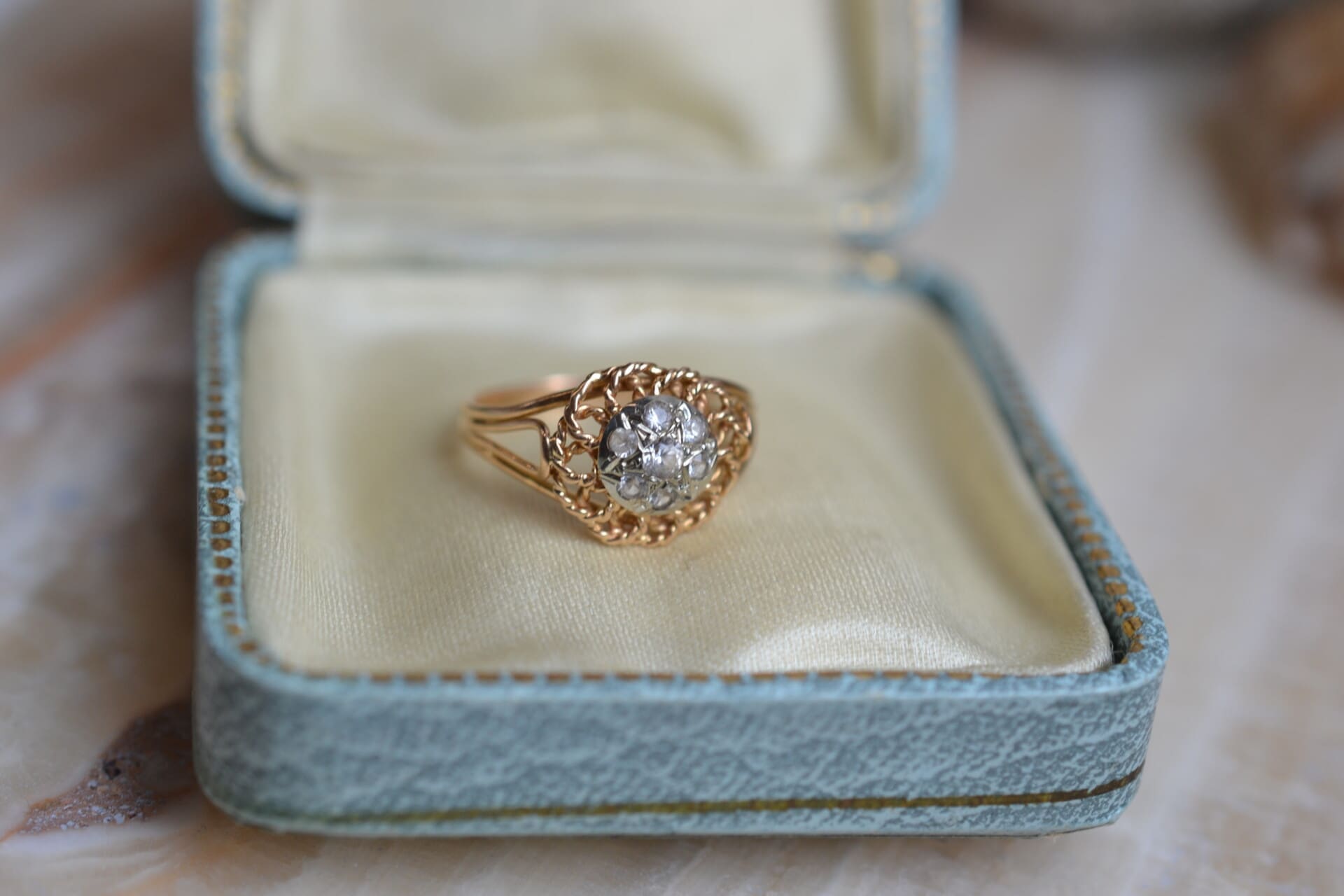 Bague Fleur en spirale