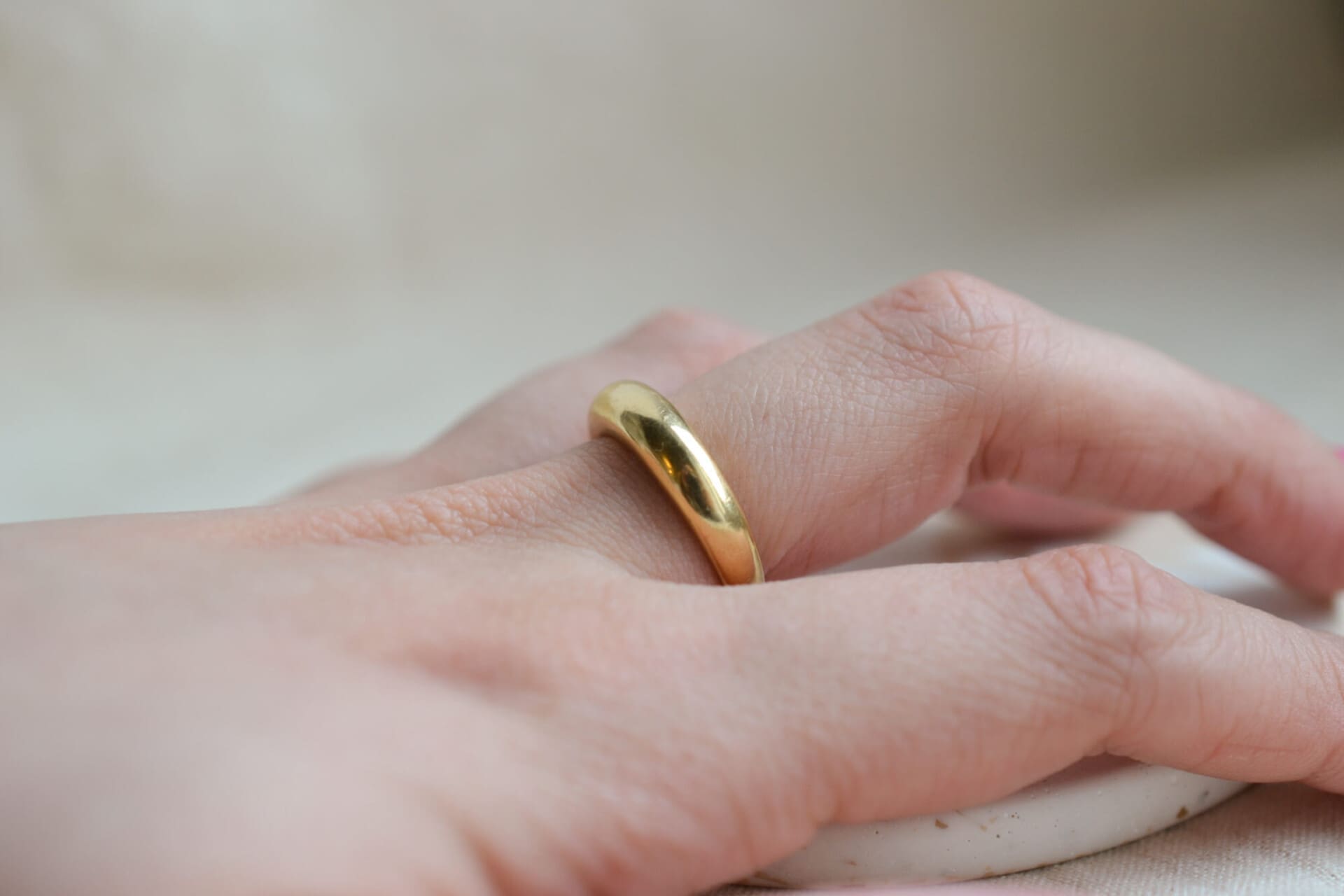 Bague jonc bombée