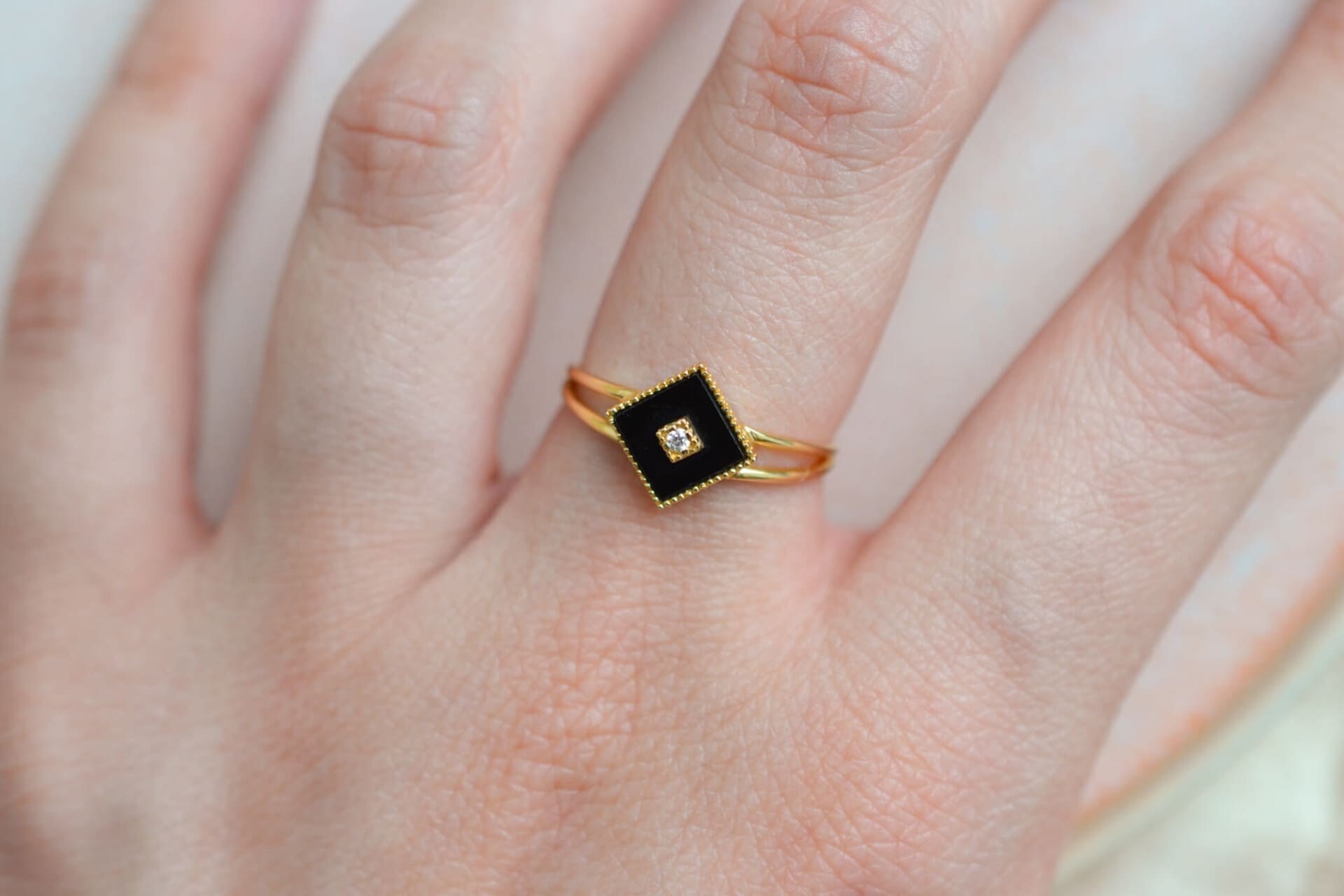Bague losange Onyx et Oxyde