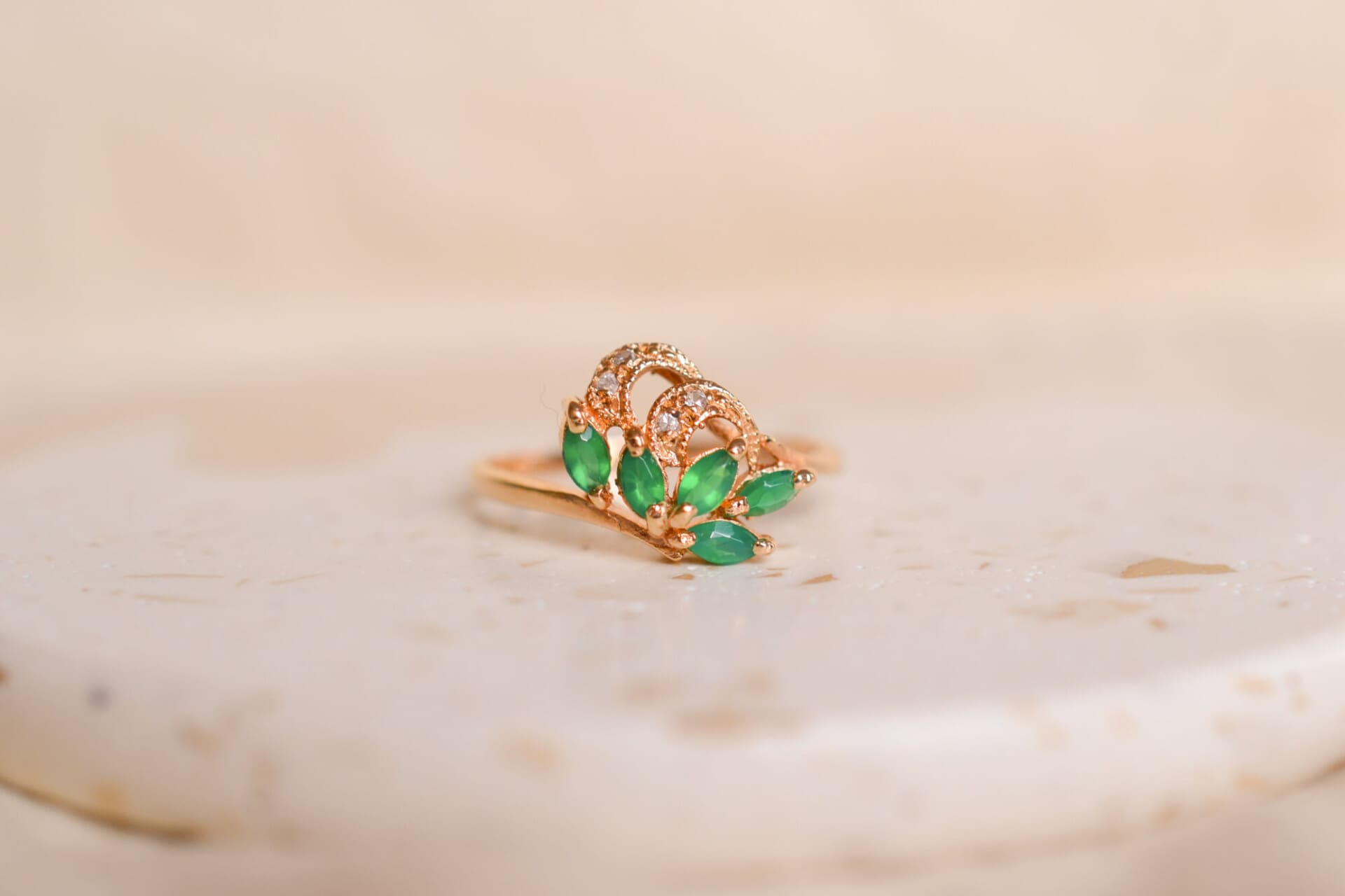 Bague paon Chrysoprases et Oxydes
