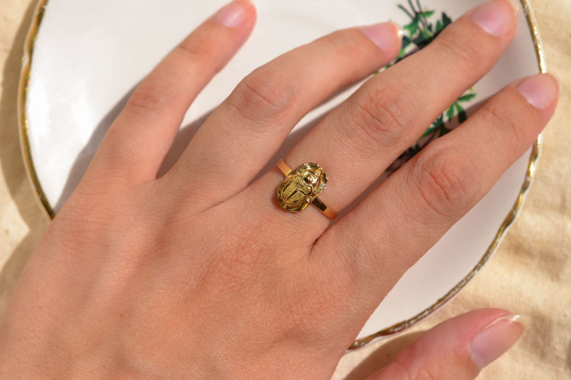 Bague Or jaune scarabée égyptien
