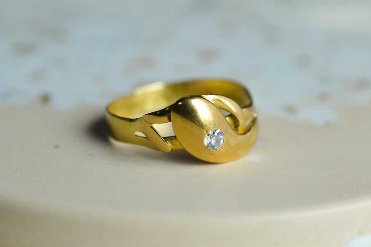 Bague Serpent serti clos Diamant