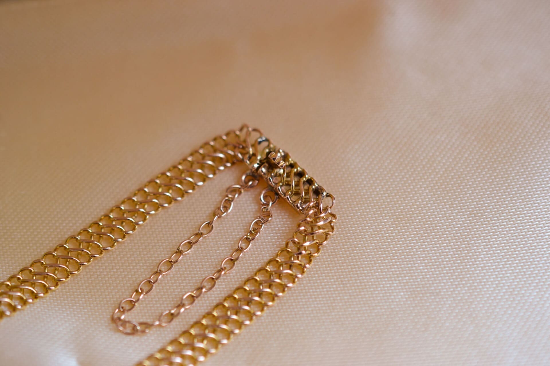 Bracelet ancien maille américaine