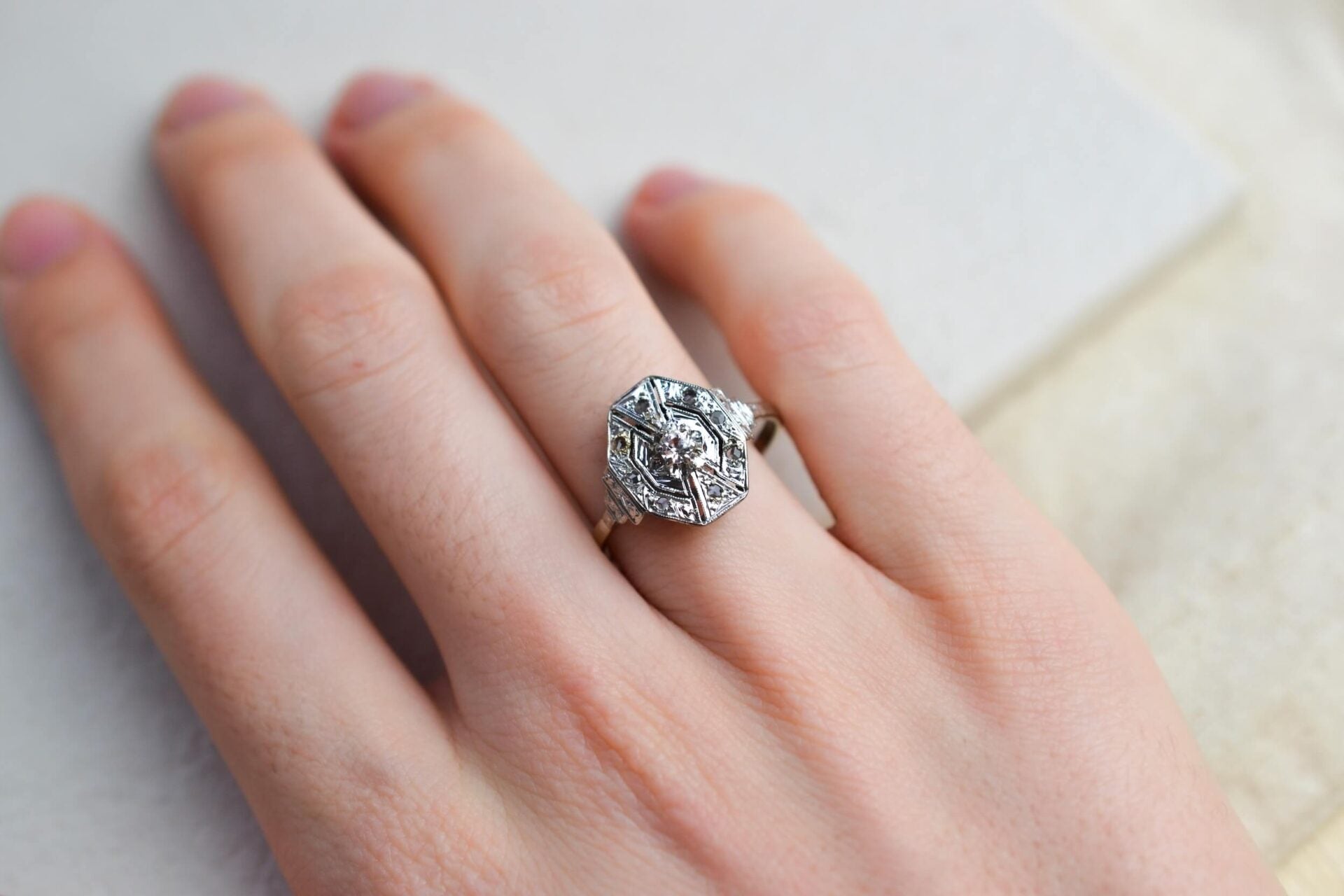 Bague style Art Déco octogonale Oxydes