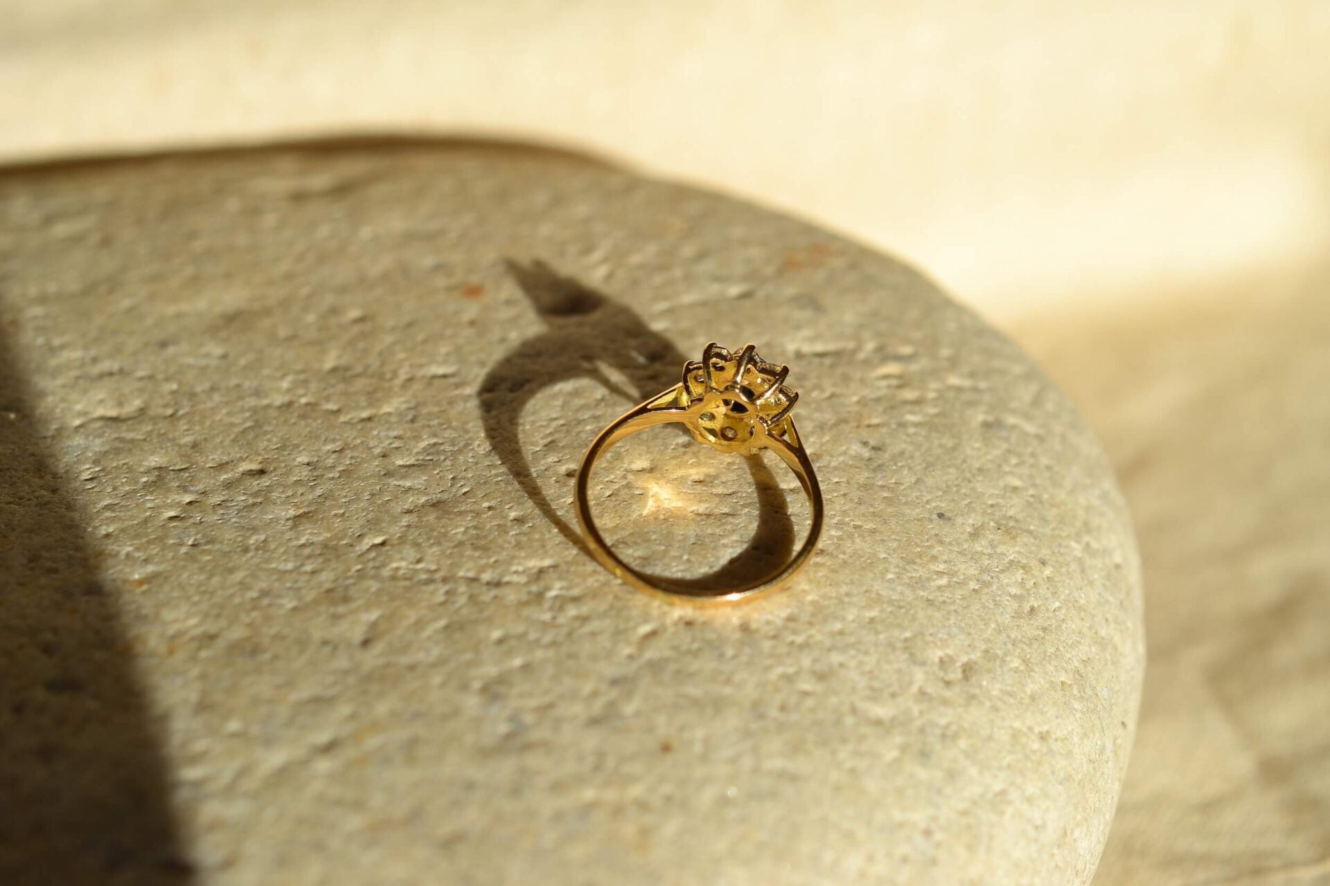 Bague Marguerite Saphir Oxydes