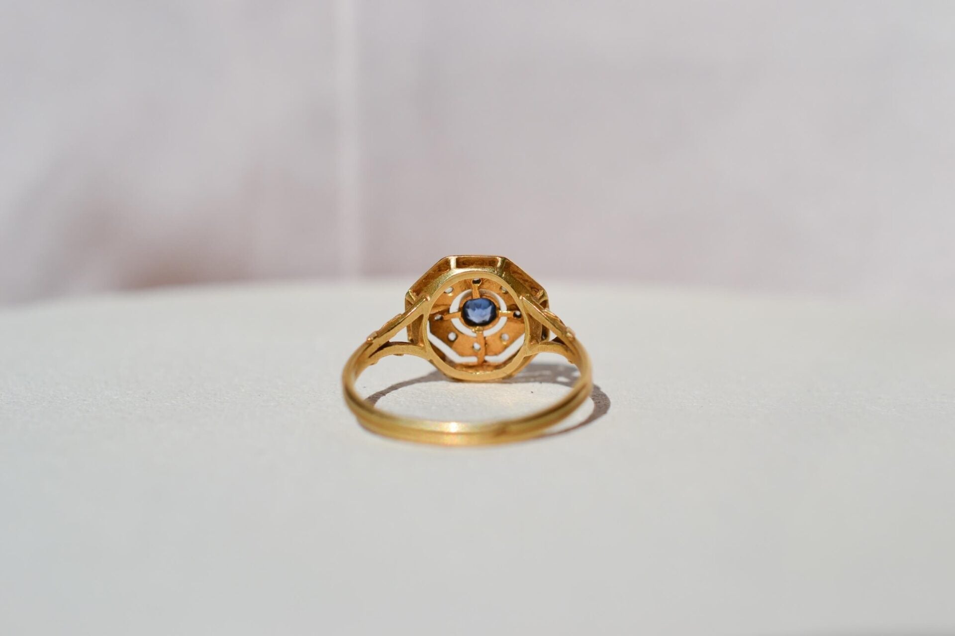 Bague octogonale 2 tons Saphir Diamants