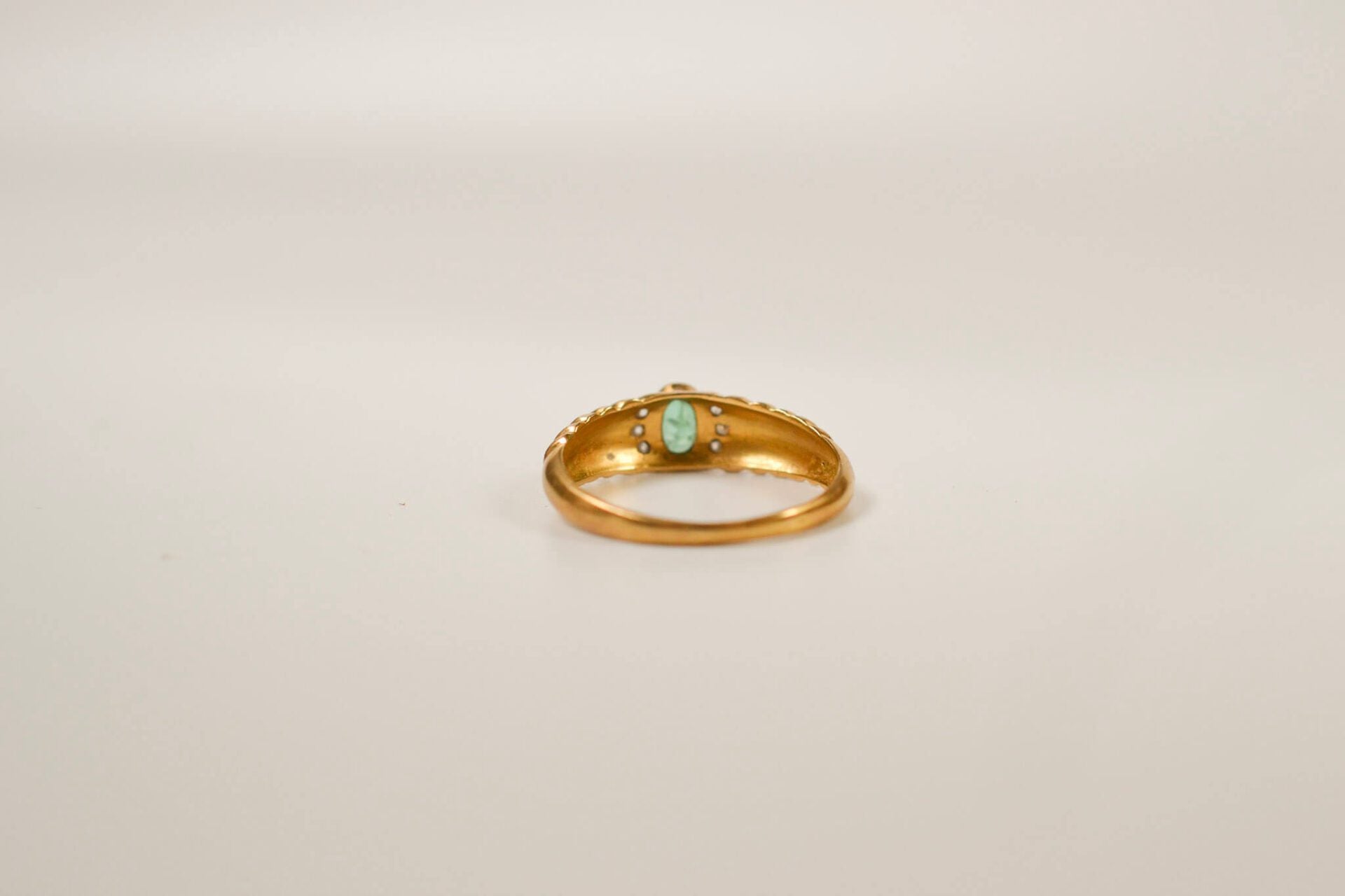 Bague Jonc Émeraude