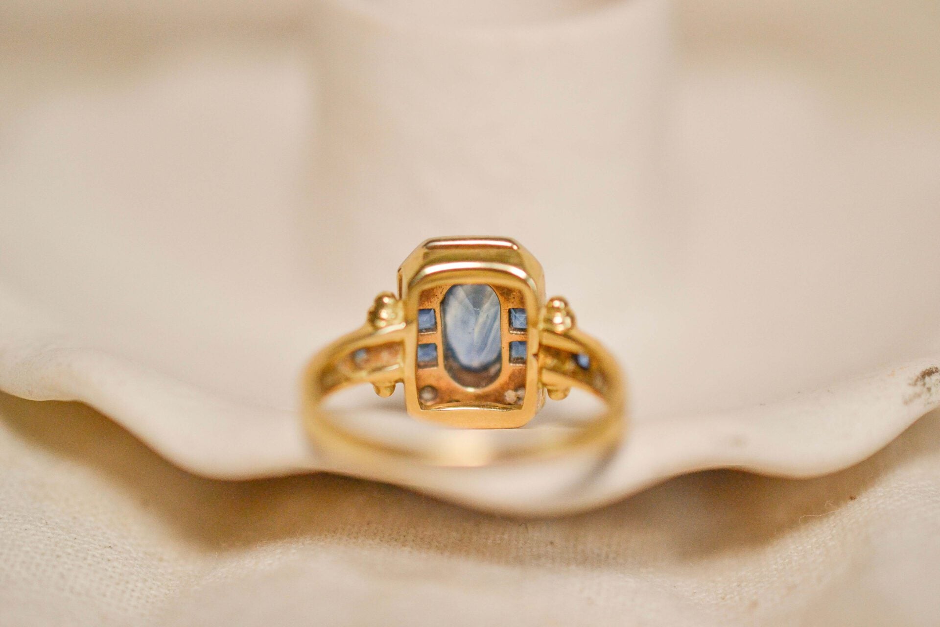Bague Art Déco Octogonale Saphirs Diamants