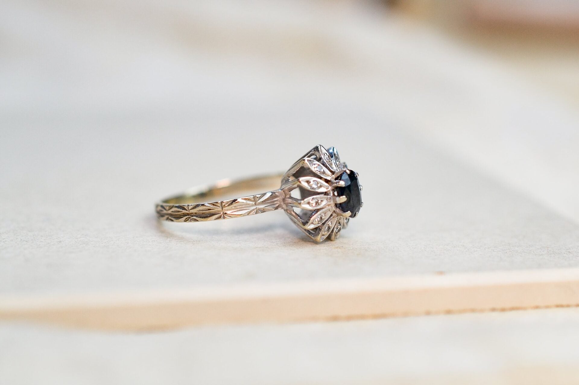 Bague Marguerite Saphir Diamants