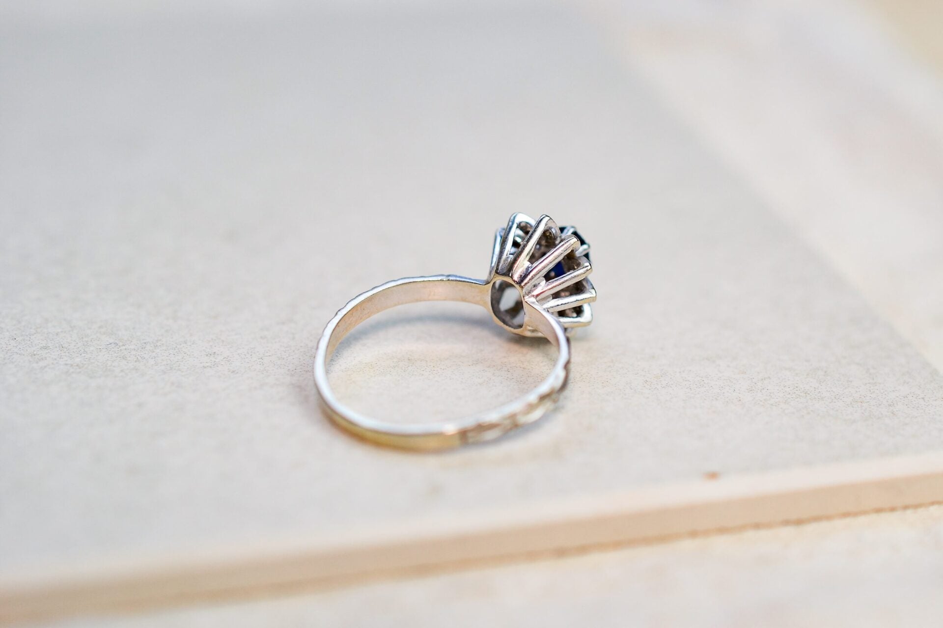 Bague Marguerite Saphir Diamants