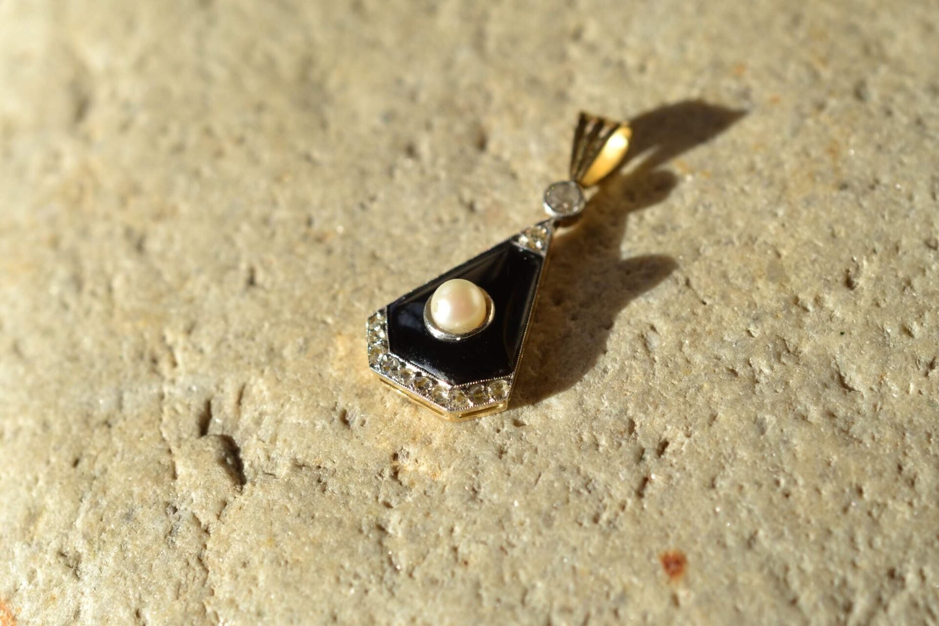 Pendentif poire Onyx Perle Diamants