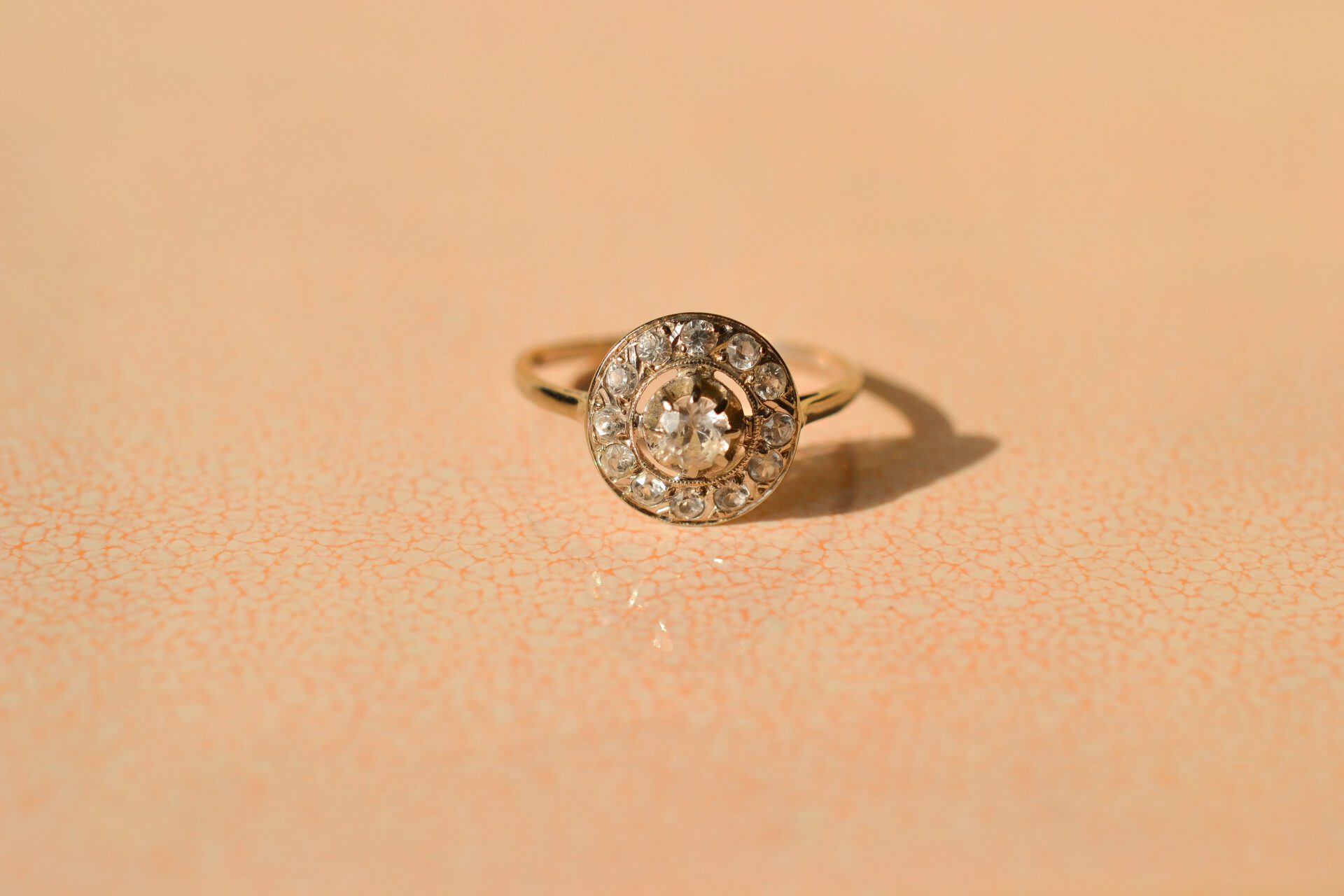 Bague Art Déco Or Blanc Oxyde